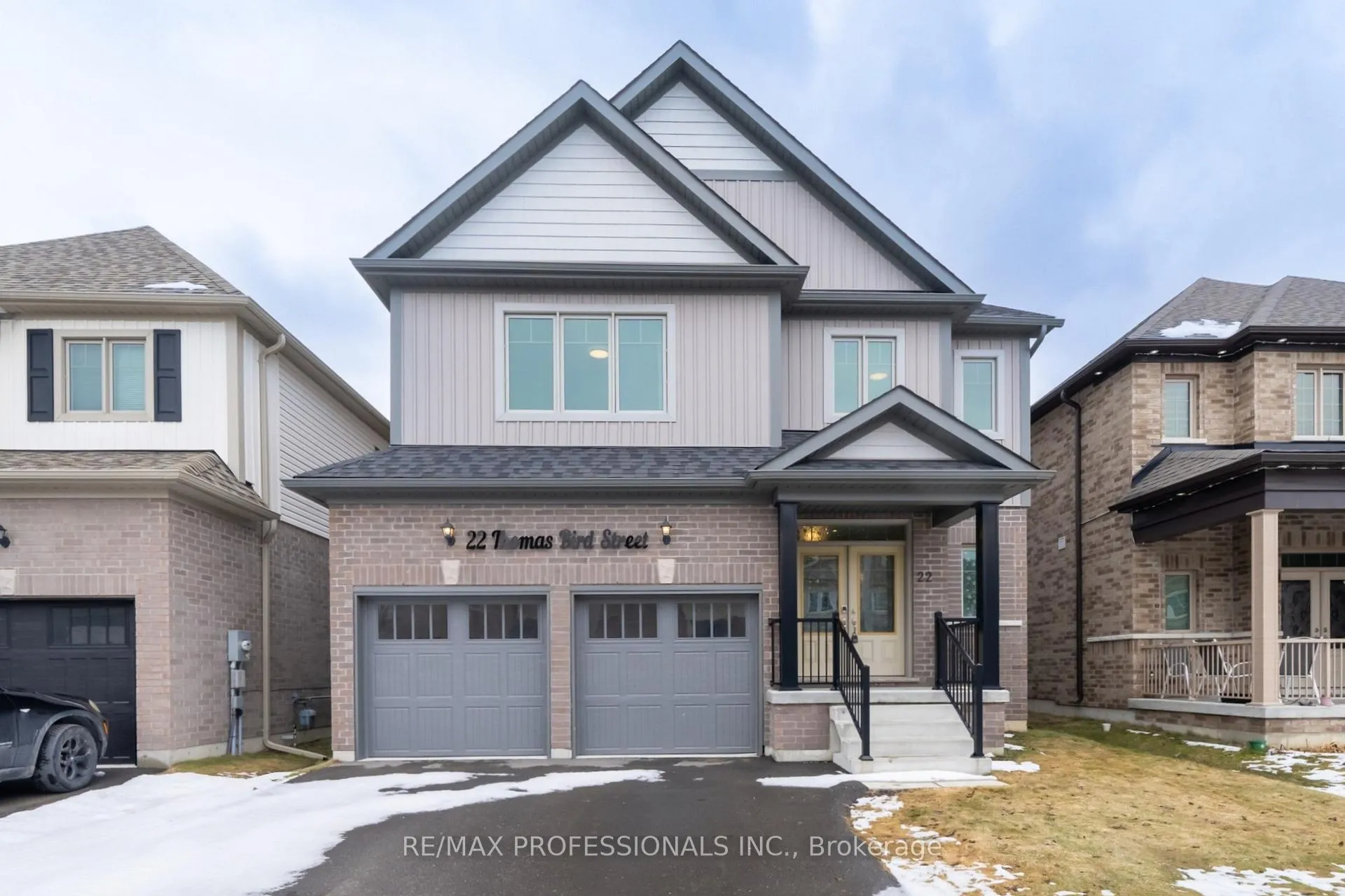 Photo 1 of 22 Thomas Bird Street, Clarington, Bowmanville — HOMEH