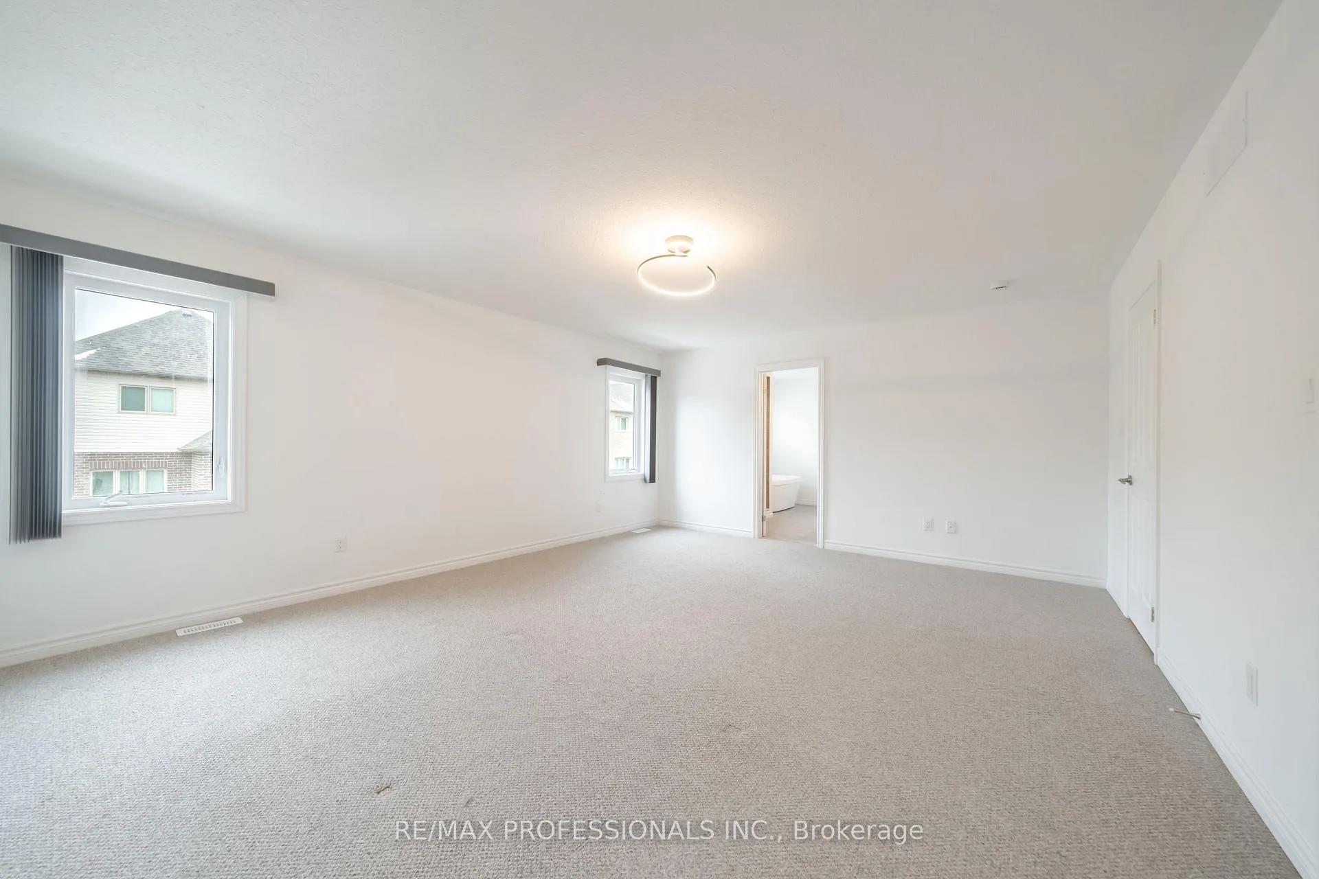 Photo 22 of 22 Thomas Bird Street, Clarington, Bowmanville — HOMEH