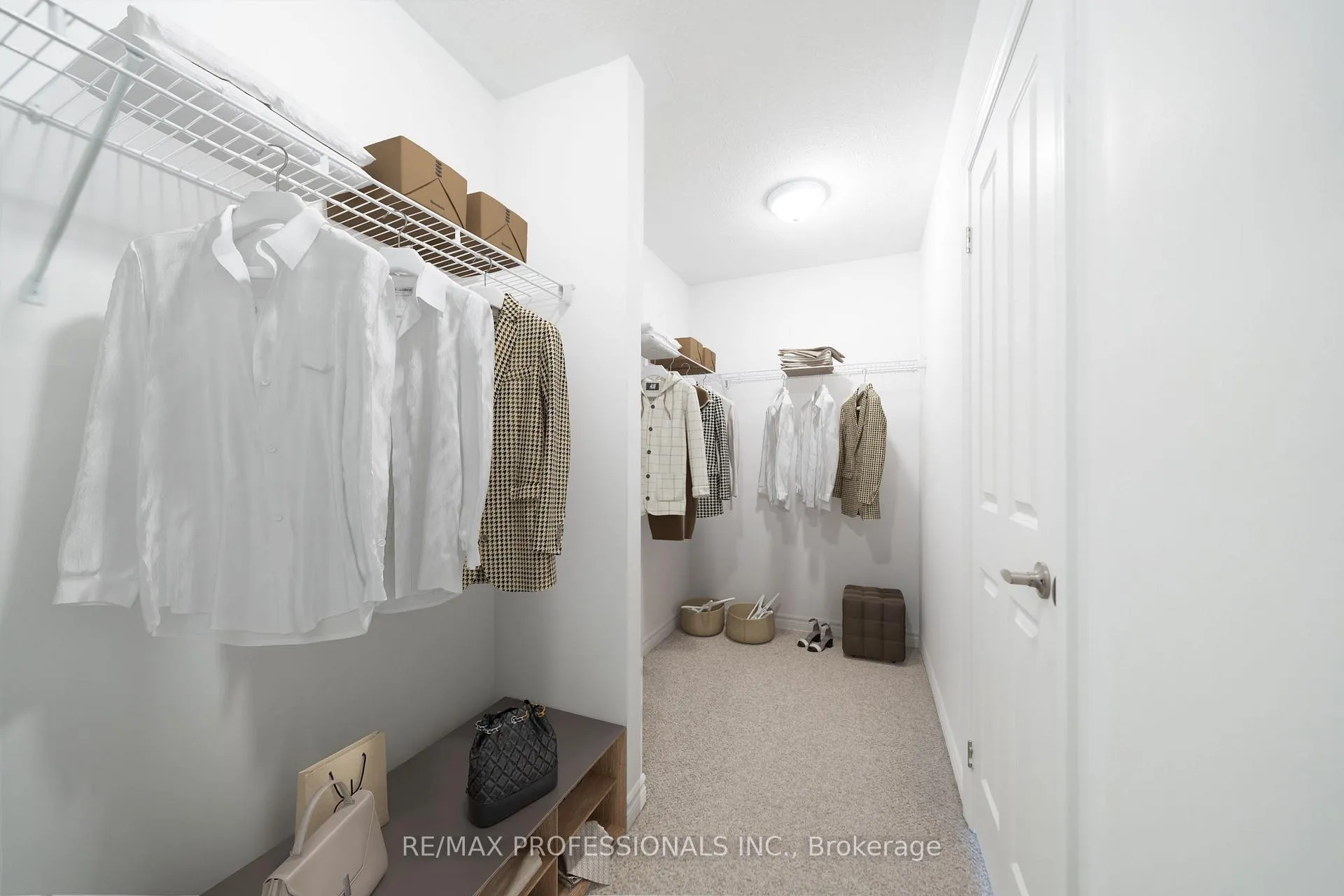 Photo 26 of 22 Thomas Bird Street, Clarington, Bowmanville — HOMEH