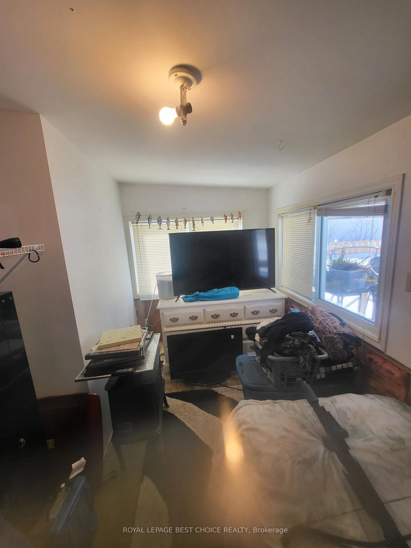 Photo 11 of 208 Goward Avenue, Temagami — HOMEH