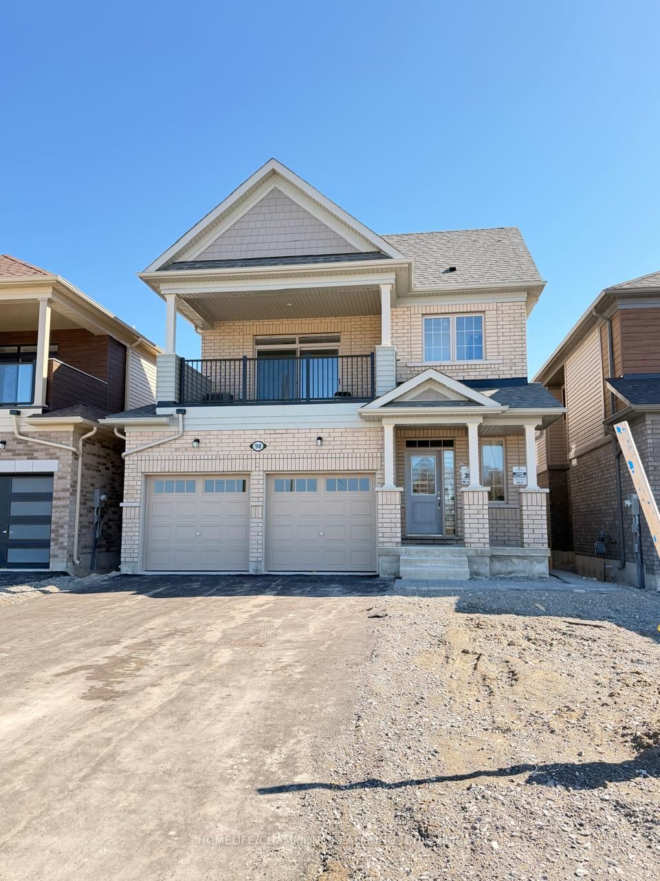 Photo 1 of 98 Donald Cameron Crescent, Clarington, Courtice — HOMEH