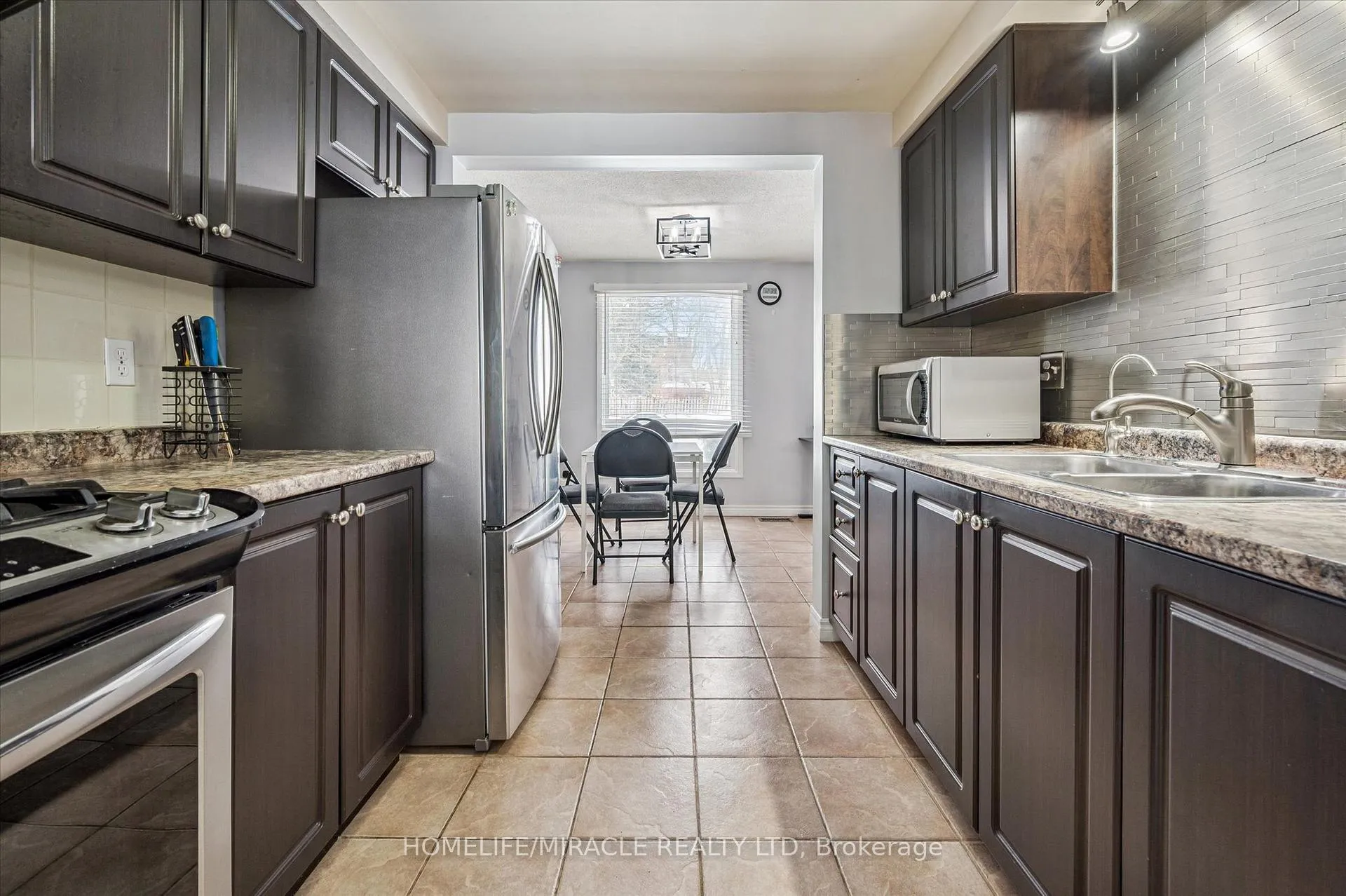 Photo 12 of Unit 9, 210 Glamis Road, Cambridge — HOMEH