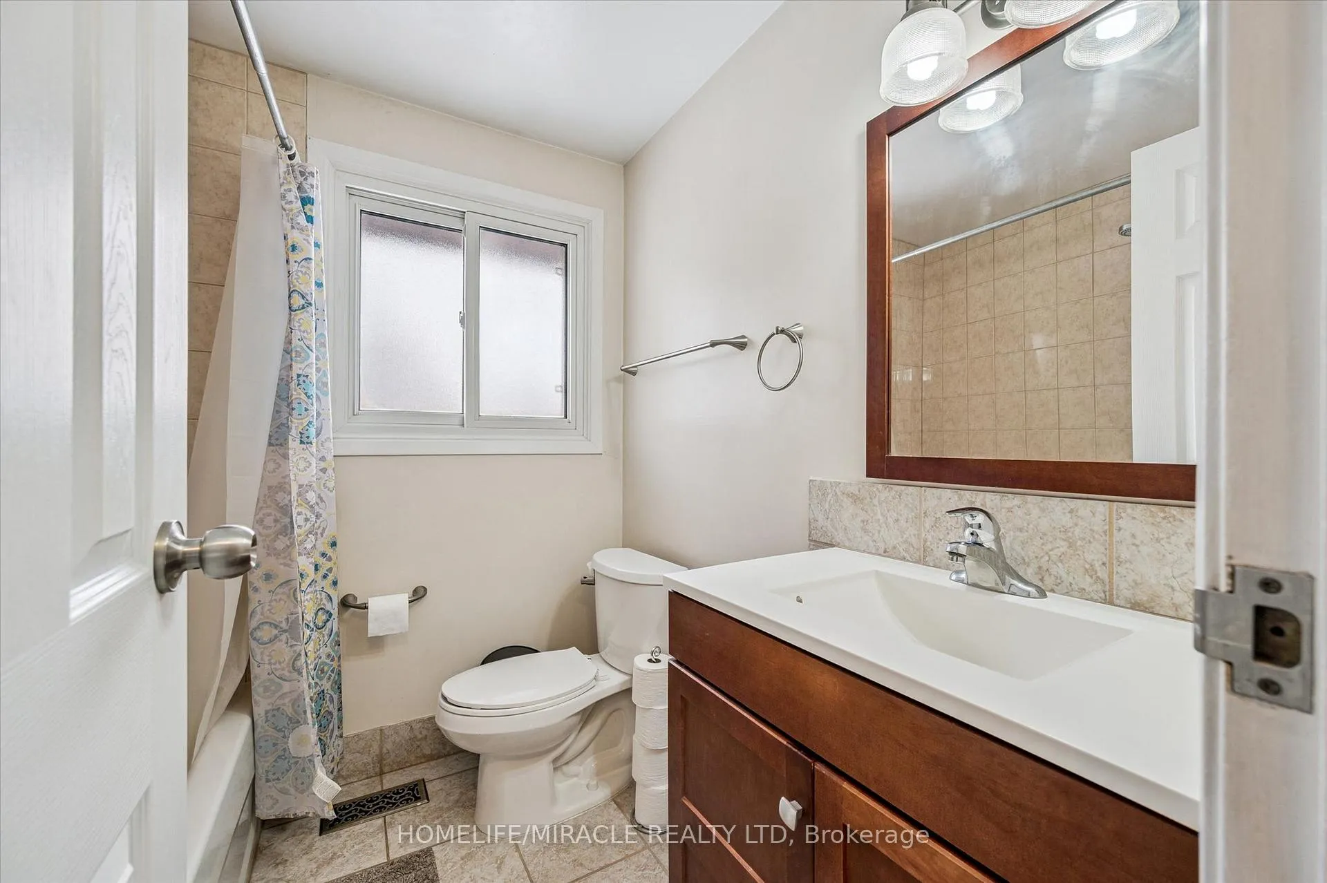 Photo 30 of Unit 9, 210 Glamis Road, Cambridge — HOMEH