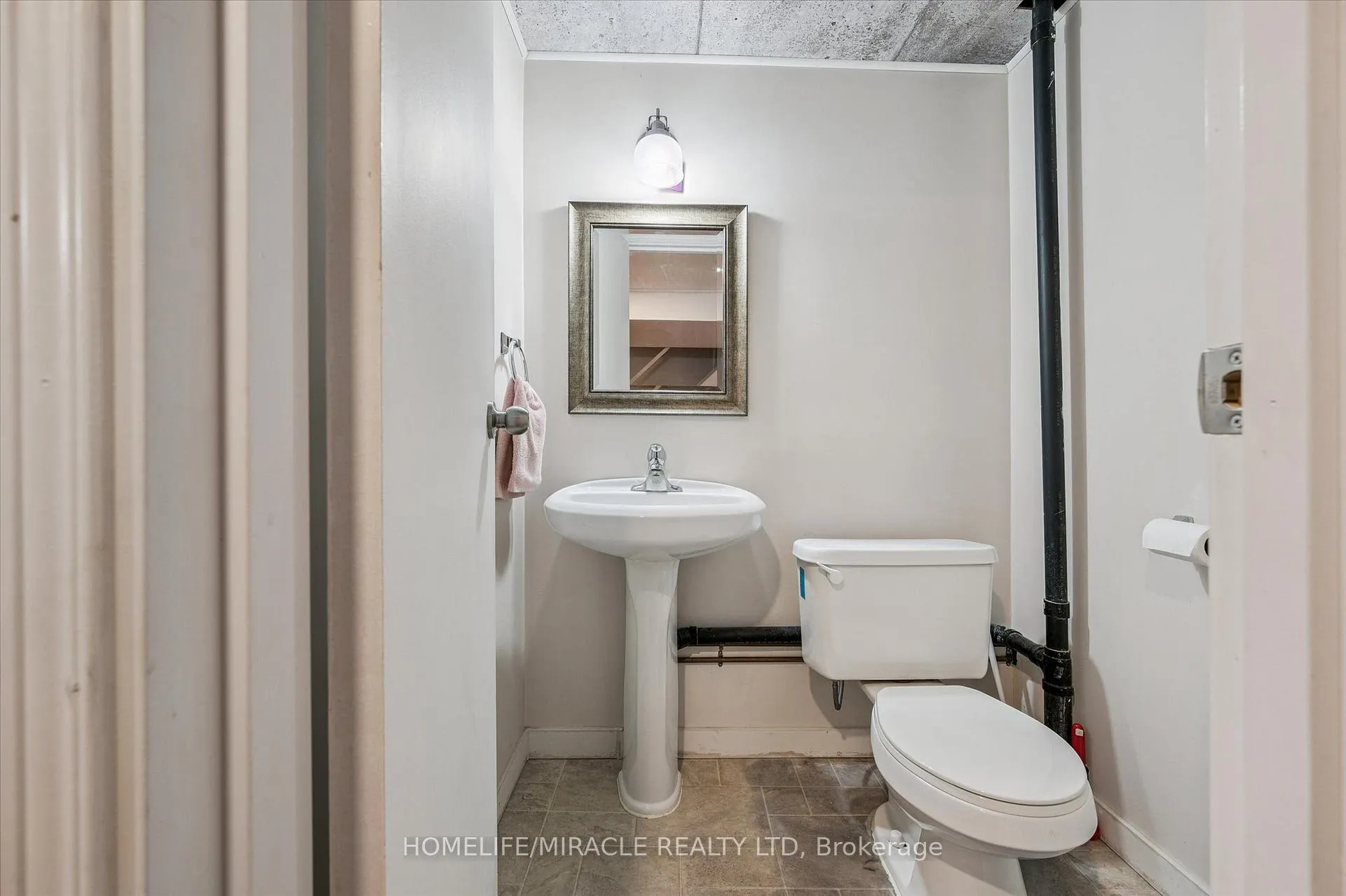 Photo 36 of Unit 9, 210 Glamis Road, Cambridge — HOMEH