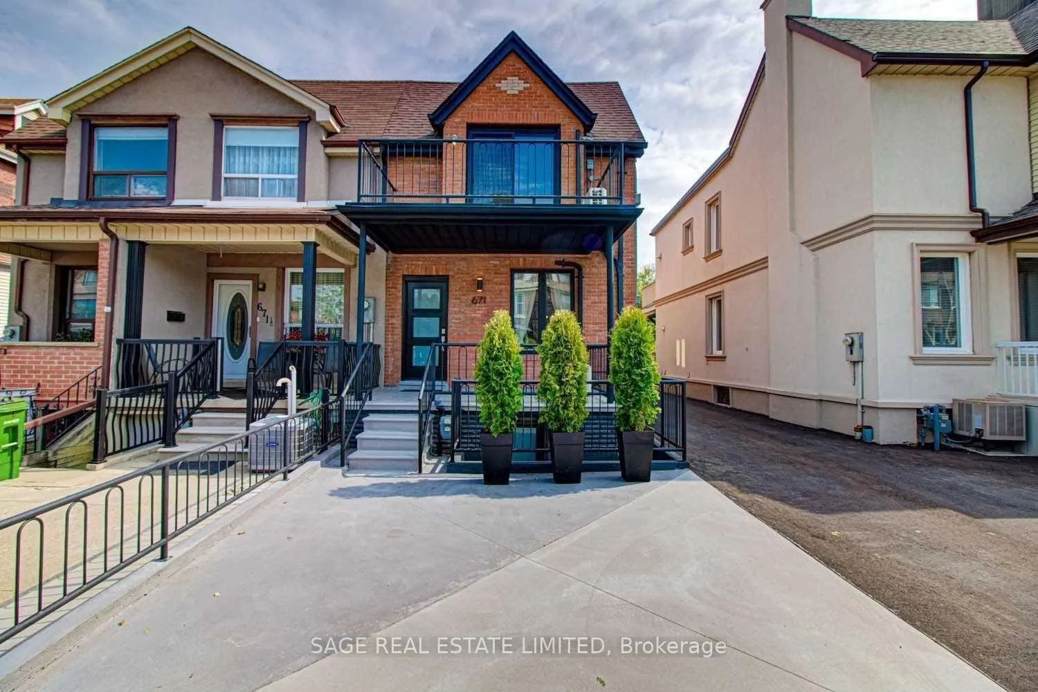 Photo 1 of Unit Lower, 671 Dufferin Street, Toronto, Little Portugal — HOMEH