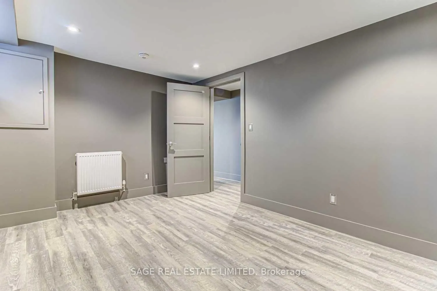 Photo 10 of Unit Lower, 671 Dufferin Street, Toronto, Little Portugal — HOMEH
