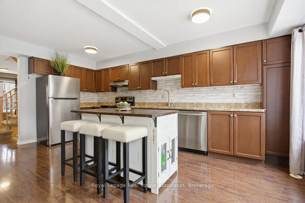 Photo 6 of 2260 Greening Lane, Burlington, Orchard — HOMEH