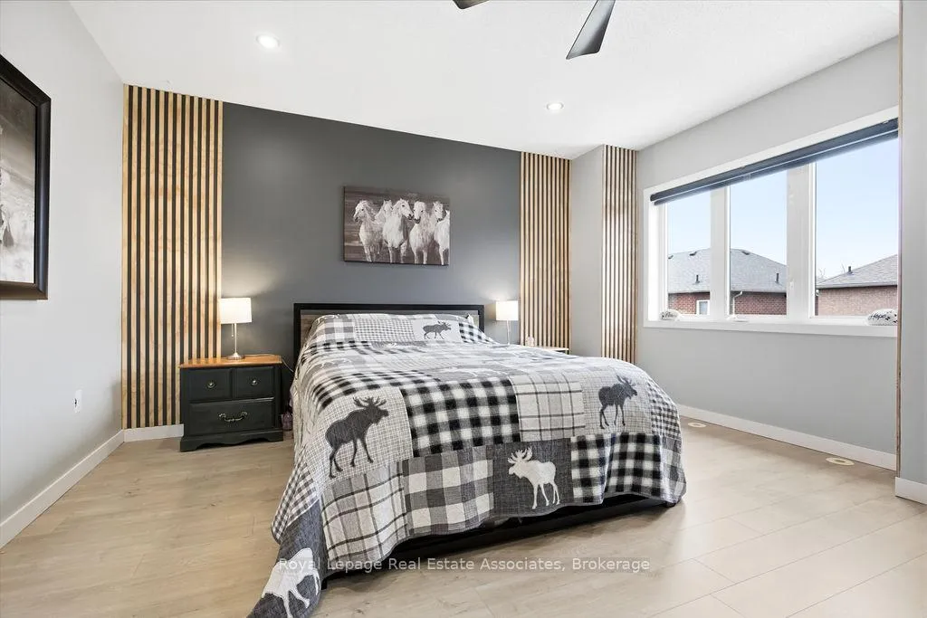 Photo 15 of 2260 Greening Lane, Burlington, Orchard — HOMEH