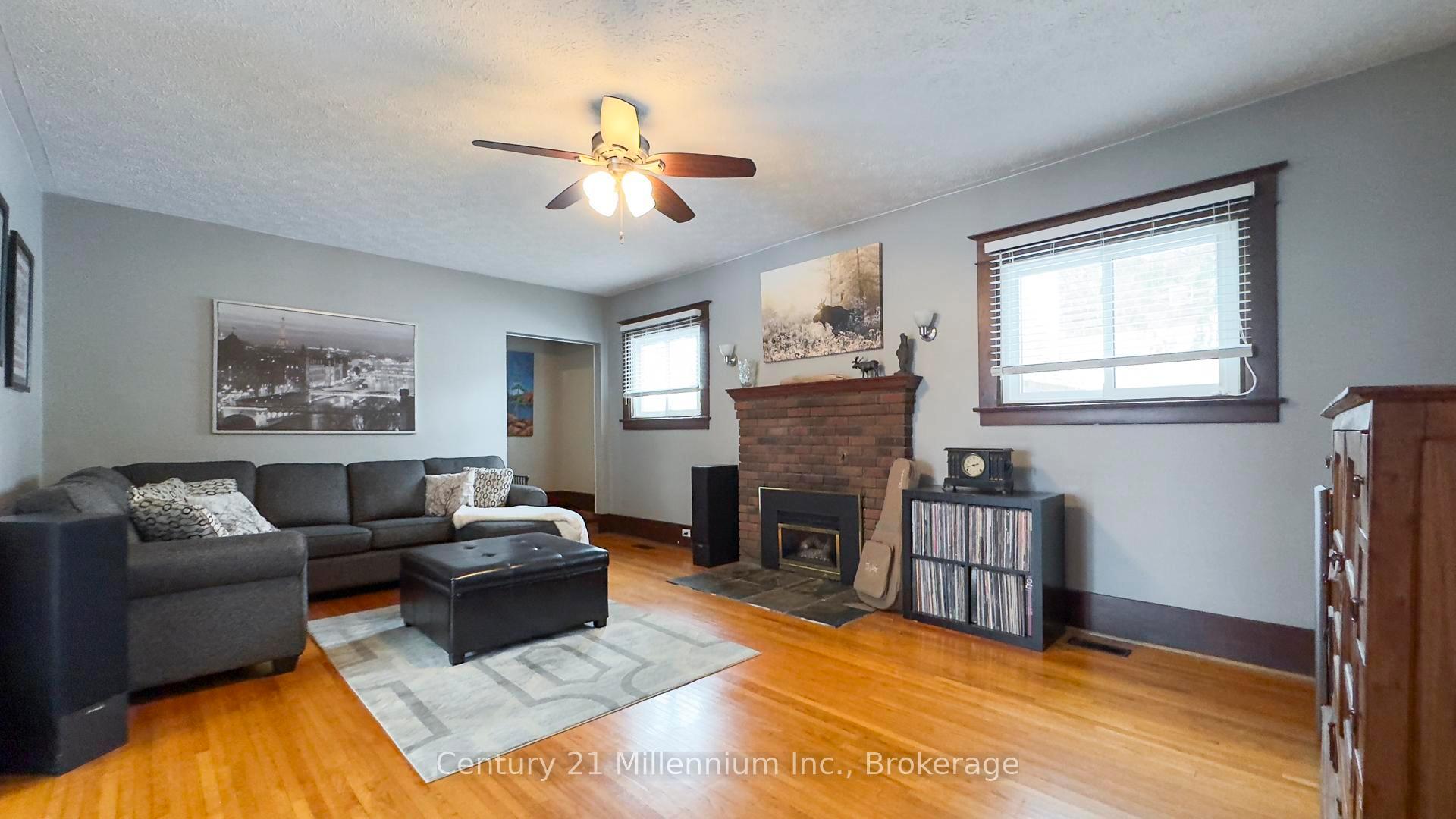 Photo 11 of 271 9th Street, Hanover — HOMEH