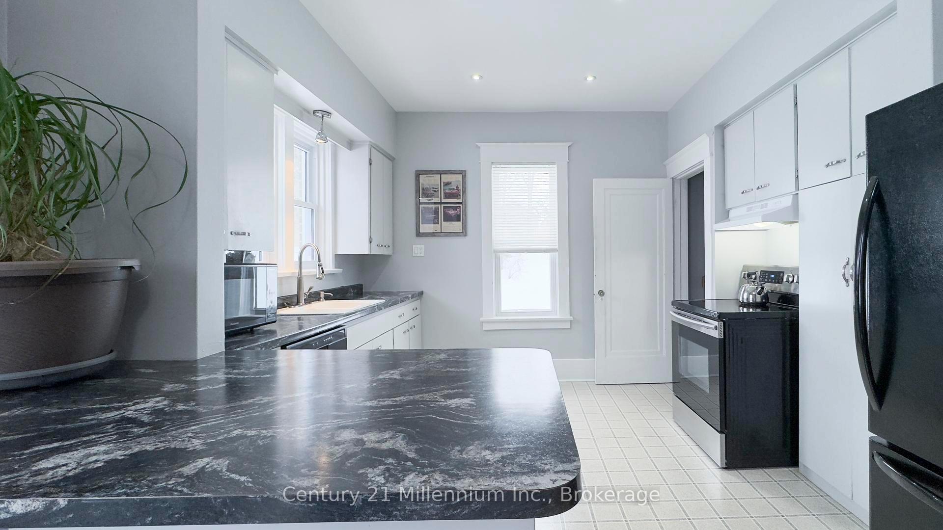Photo 21 of 271 9th Street, Hanover — HOMEH