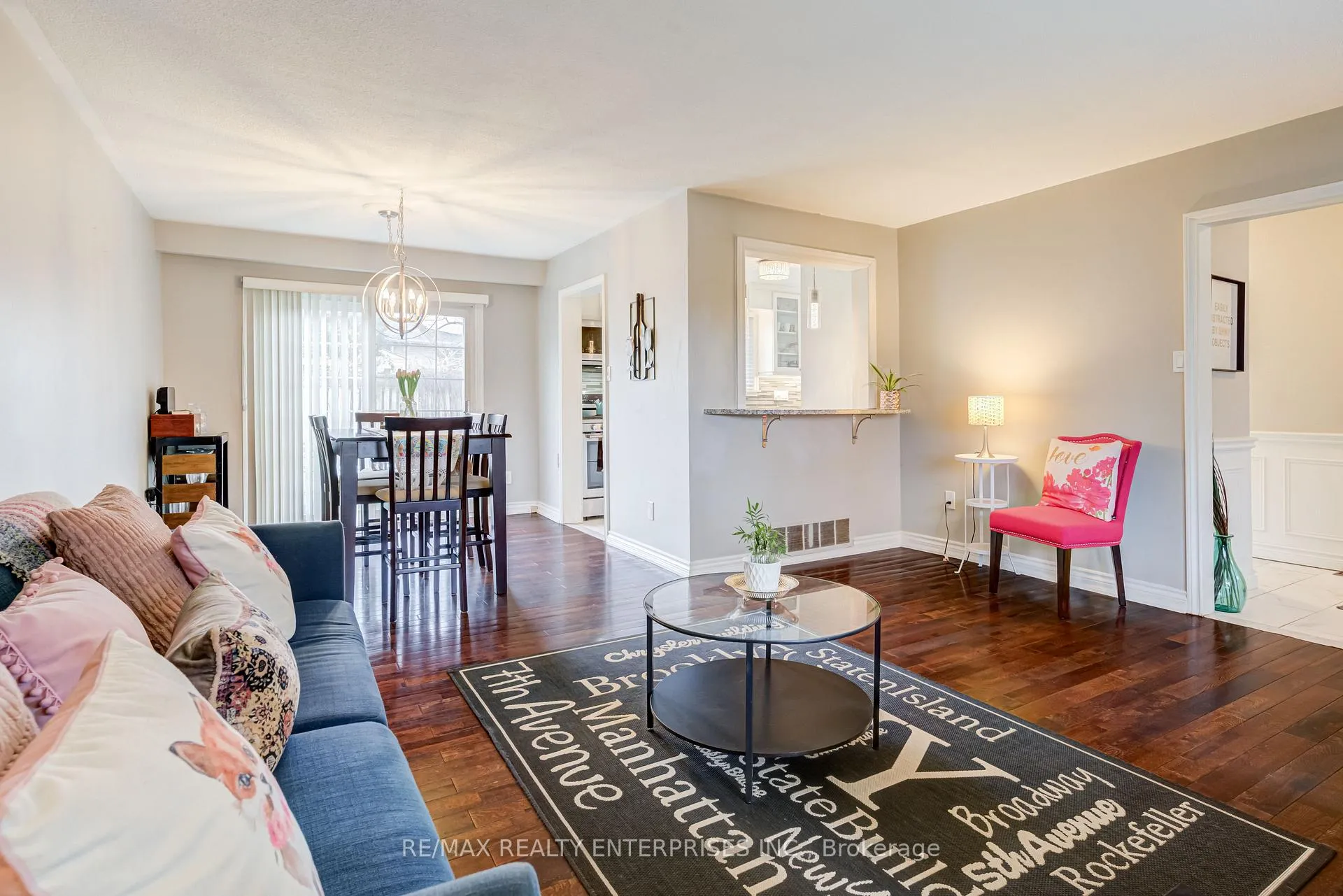 Photo 12 of 1311 Aldridge Crescent, Burlington, Palmer — HOMEH
