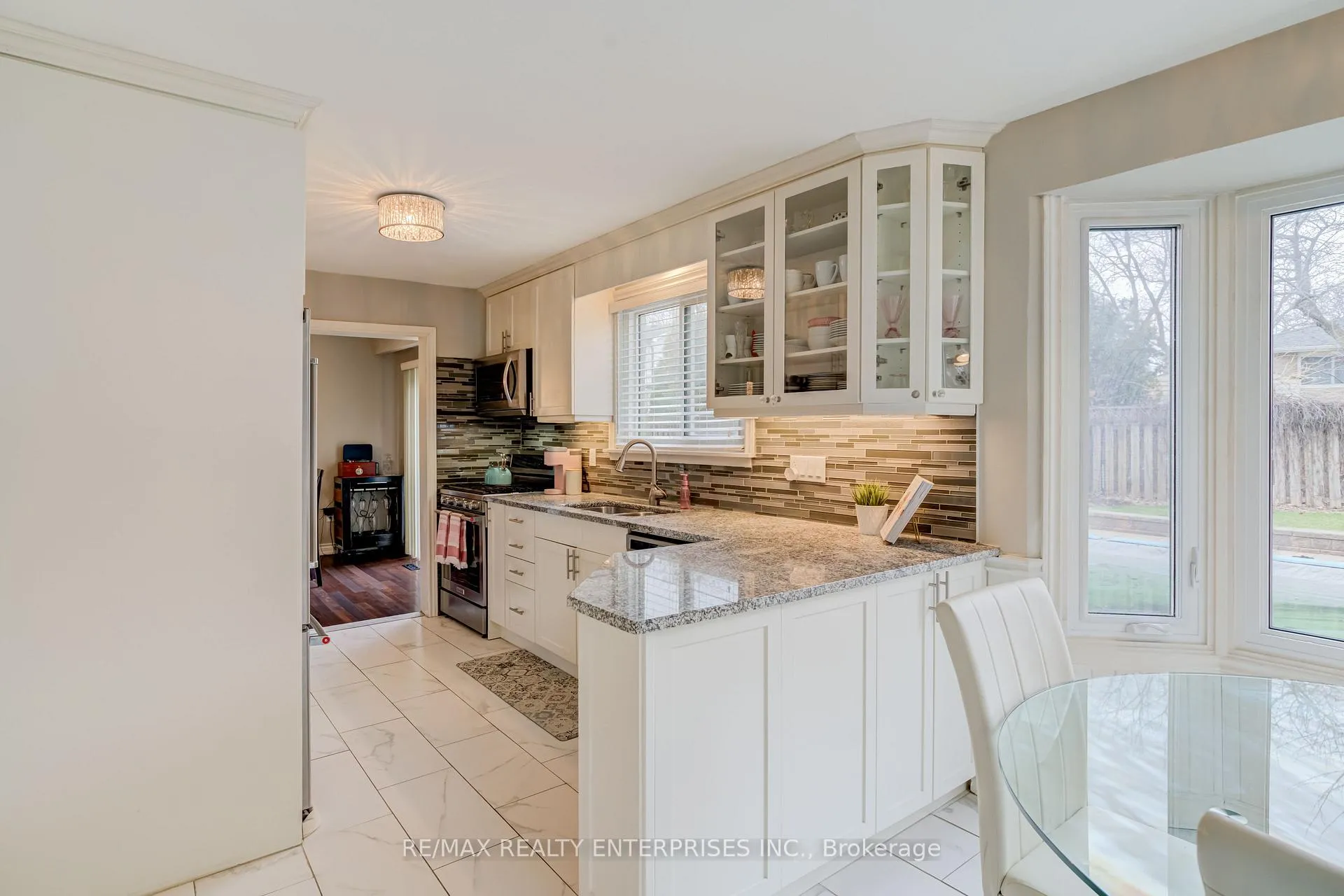 Photo 17 of 1311 Aldridge Crescent, Burlington, Palmer — HOMEH