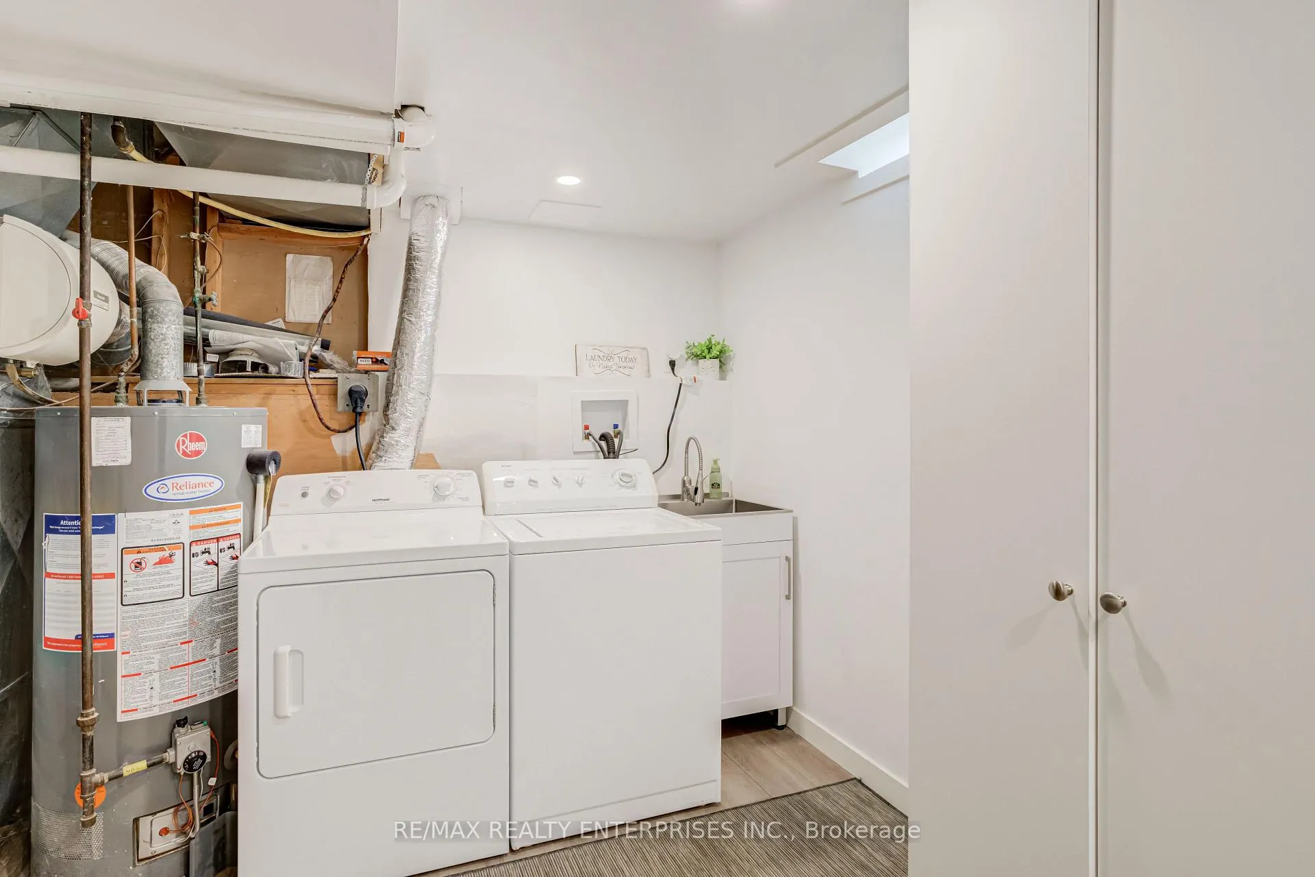 Photo 43 of 1311 Aldridge Crescent, Burlington, Palmer — HOMEH