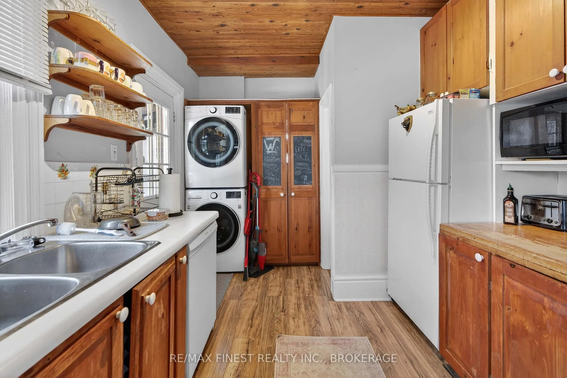 Photo 40 of 212 Albert Street, Kingston, Central City East — HOMEH