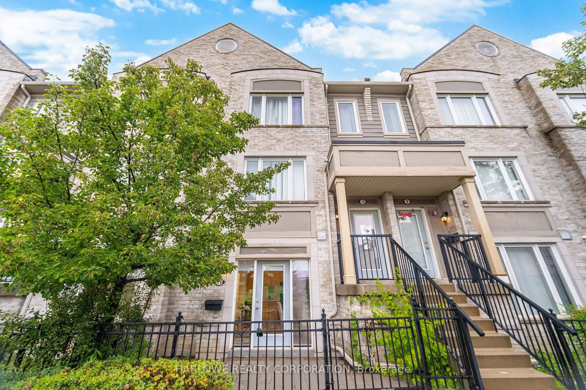 Photo 16 of Unit 11, 60 Fairwood Circle, Brampton, Sandringham-Wellington — HOMEH
