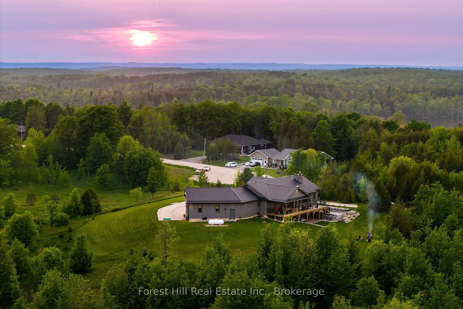 Photo 11 of 240 Lookout Drive, West Grey — HOMEH