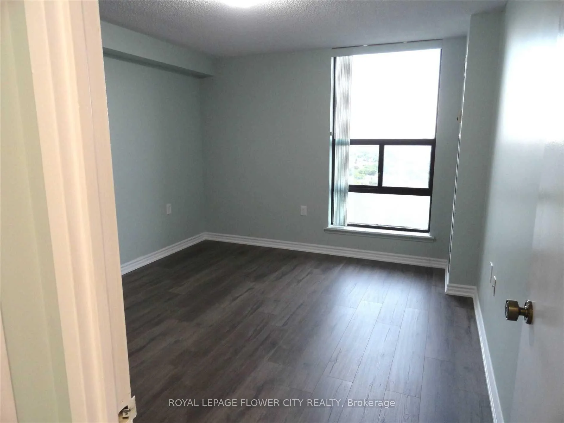 Photo 11 of Unit 2409, 18 Knightsbridge Road, Brampton, Queen Street Corridor — HOMEH