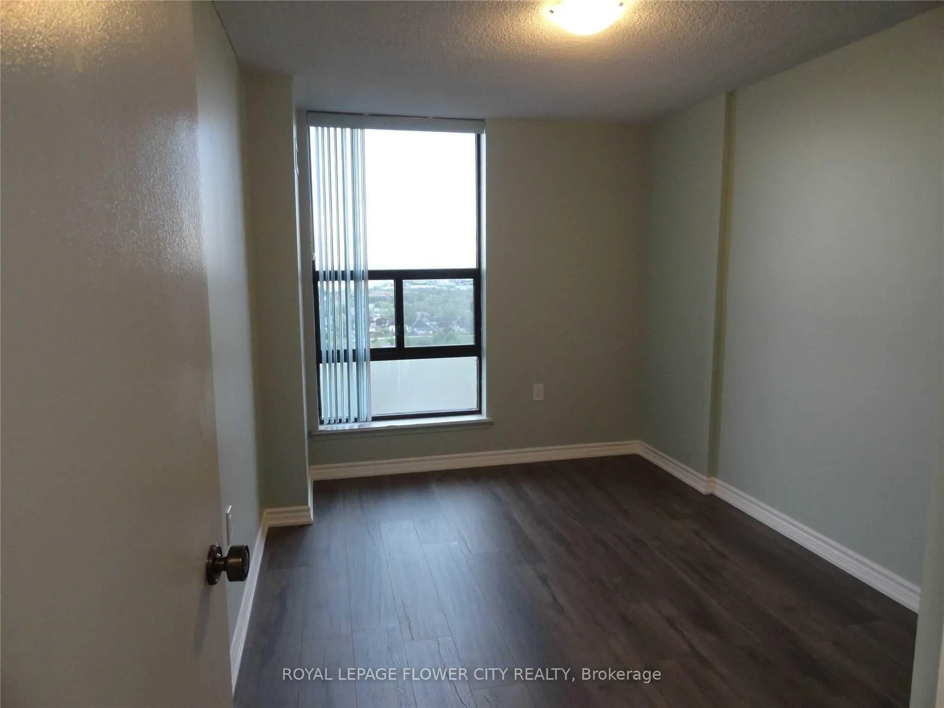 Photo 13 of Unit 2409, 18 Knightsbridge Road, Brampton, Queen Street Corridor — HOMEH
