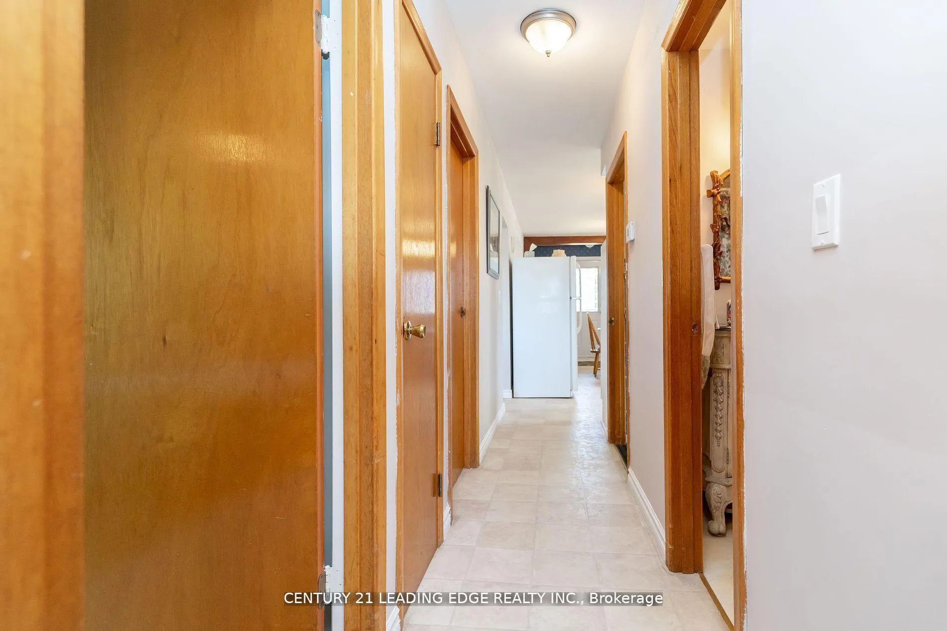 Photo 17 of 529 Carman Court, Oshawa, Donevan — HOMEH