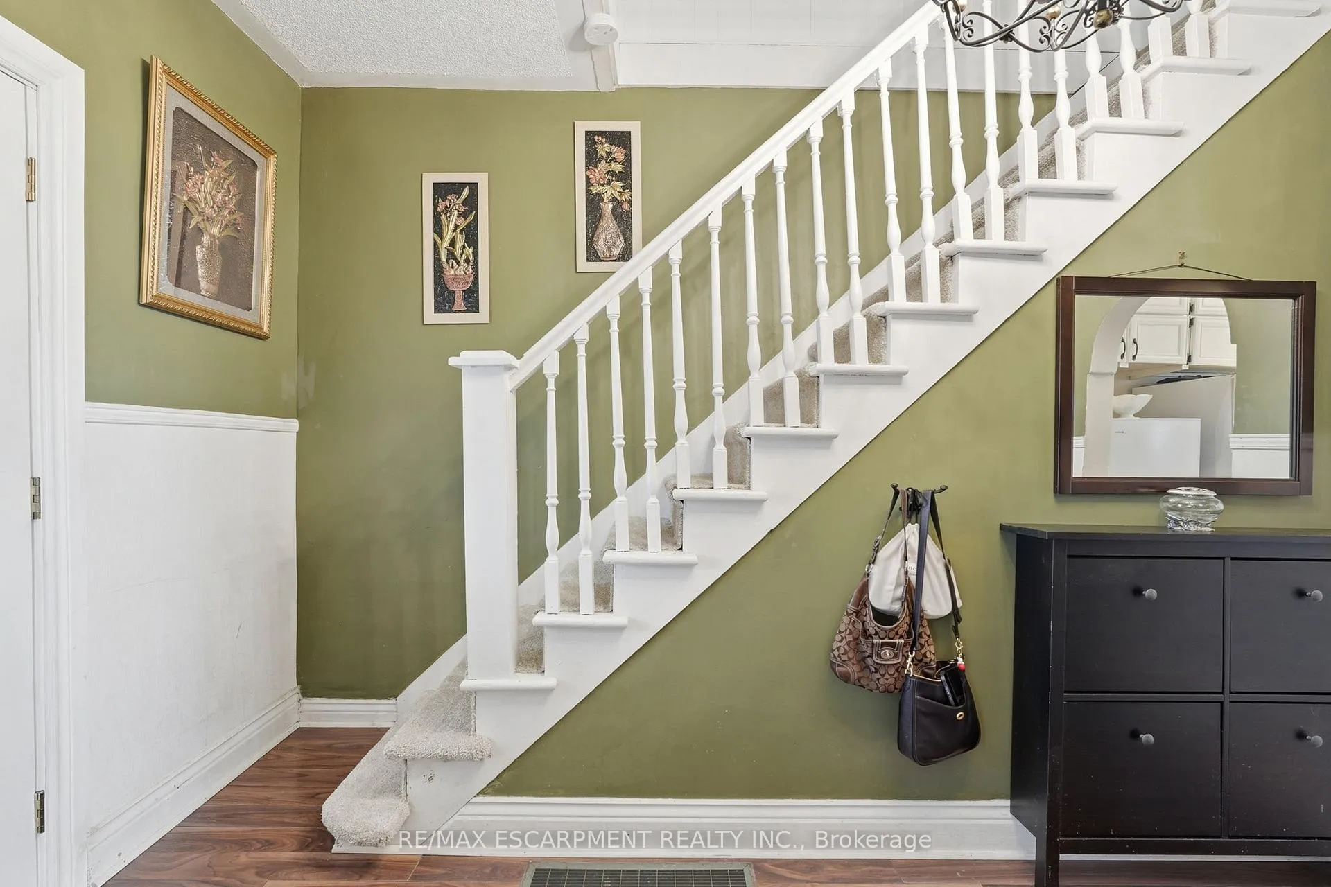 Photo 13 of 95 East 35th Street, Hamilton, Raleigh — HOMEH