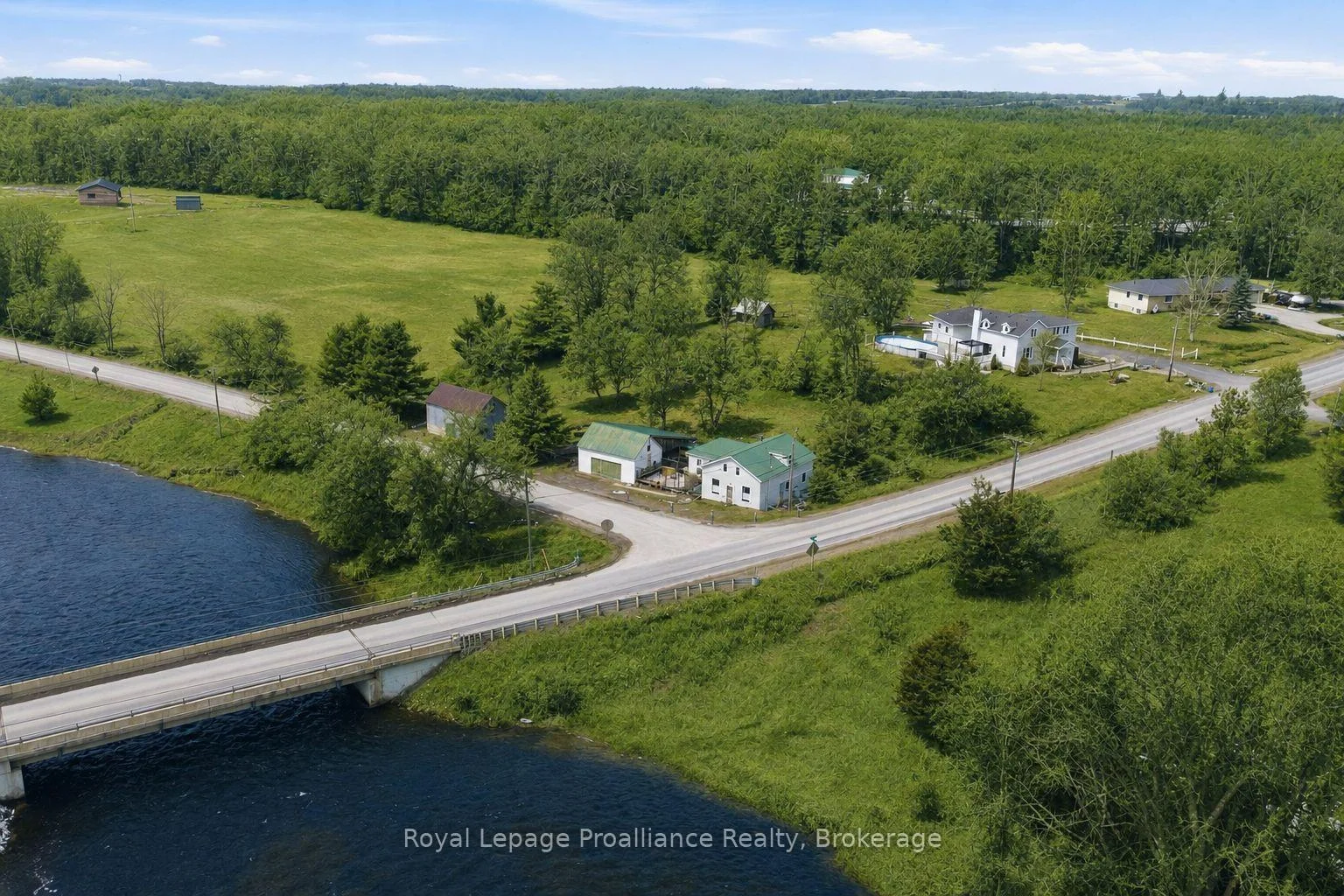 Front of 2227 Deseronto Road