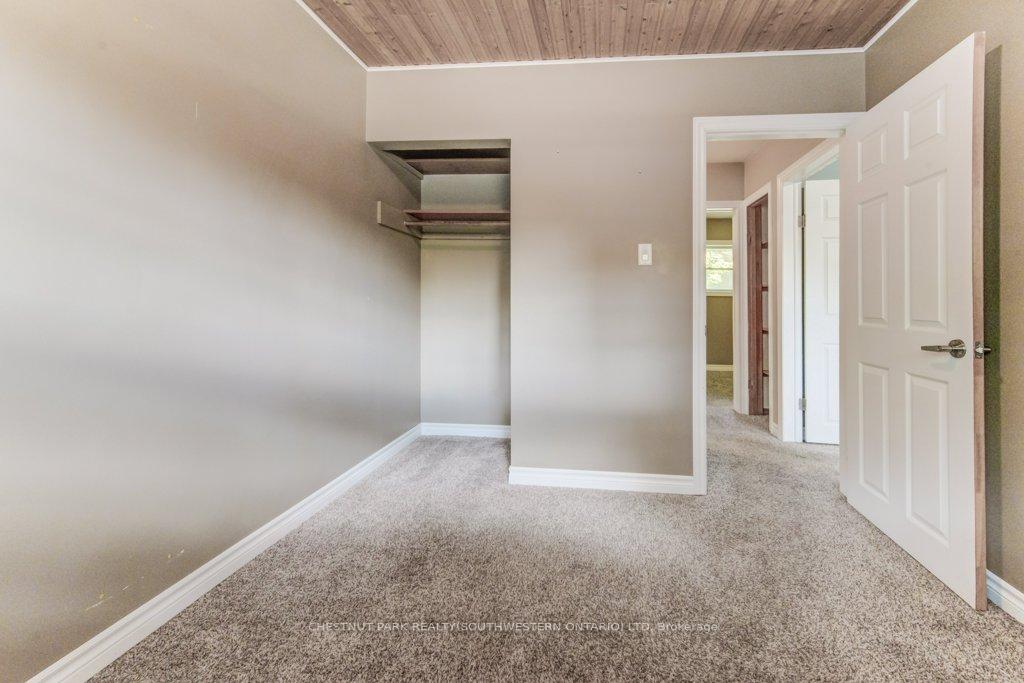 Photo 22 of 35 Vista Crescent, Kitchener — HOMEH