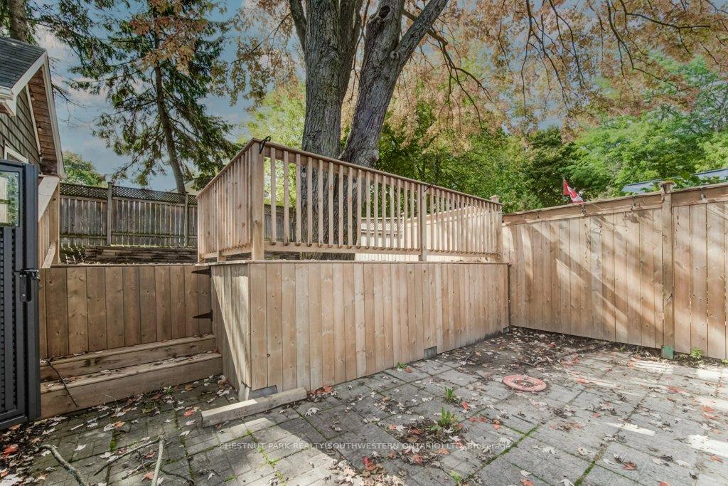 Photo 37 of 35 Vista Crescent, Kitchener — HOMEH