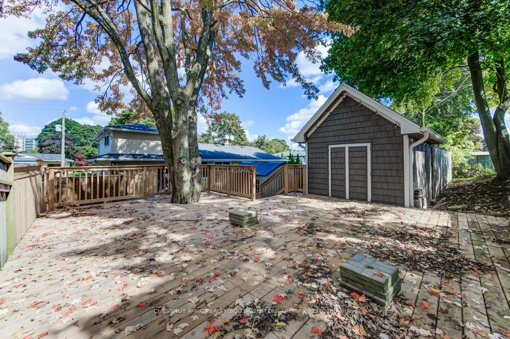 Photo 38 of 35 Vista Crescent, Kitchener — HOMEH