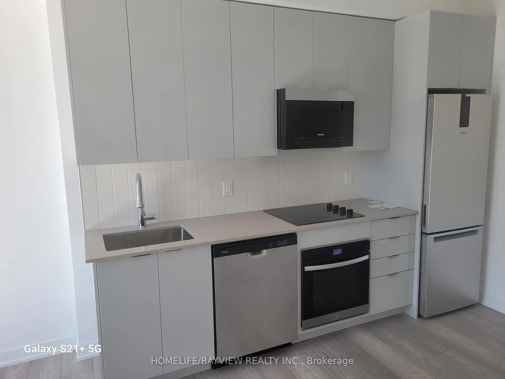 Photo 2 of Unit 2019, 10 abeja Street, Vaughan, Concord — HOMEH