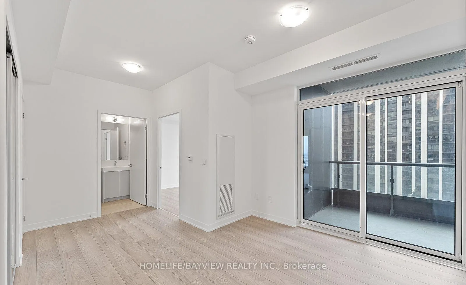 Photo 20 of Unit 2019, 10 abeja Street, Vaughan, Concord — HOMEH