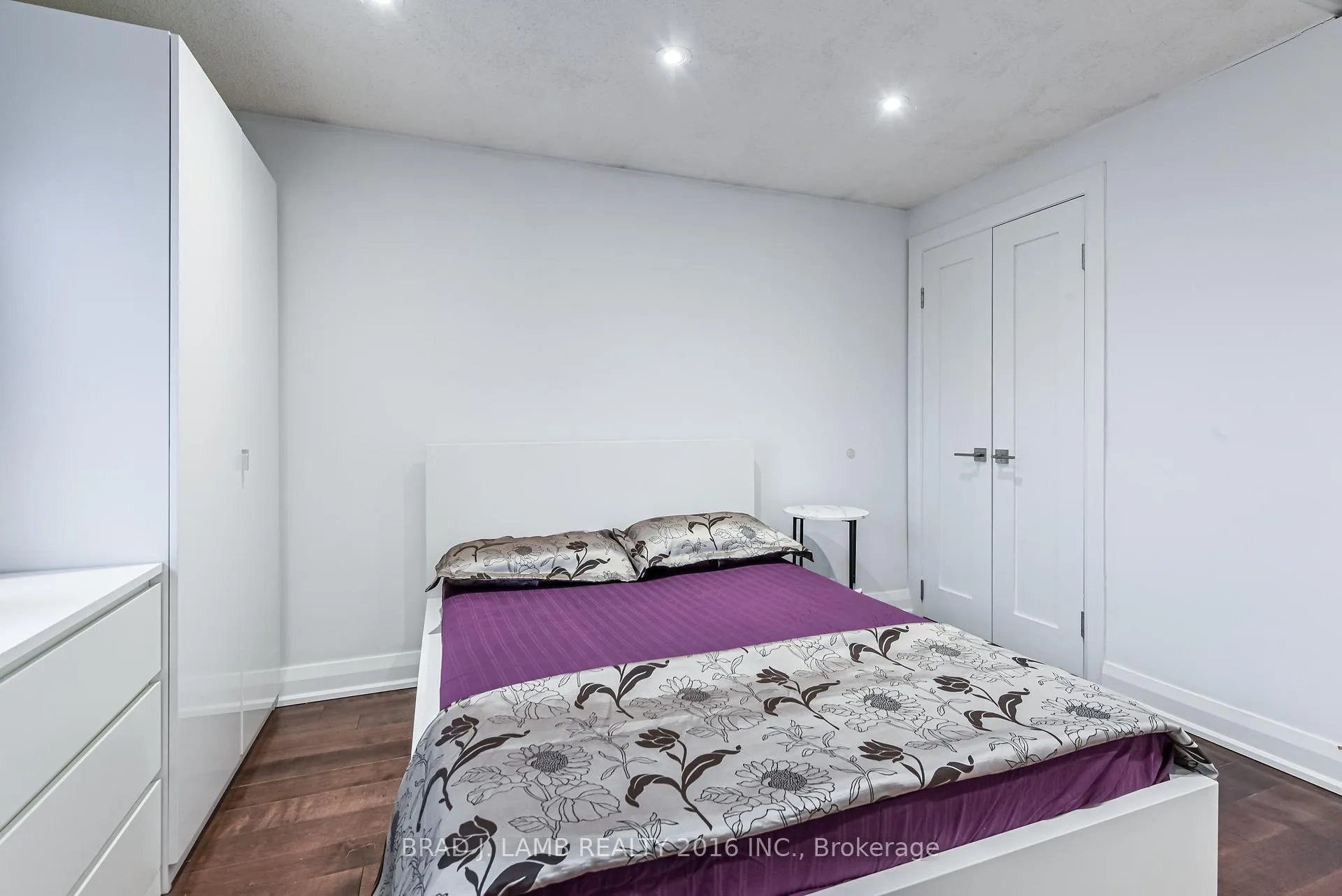 Photo 25 of Unit BED 1, 54 Campbell Avenue, Vaughan, Crestwood-Springfarm-Yorkhill — HOMEH
