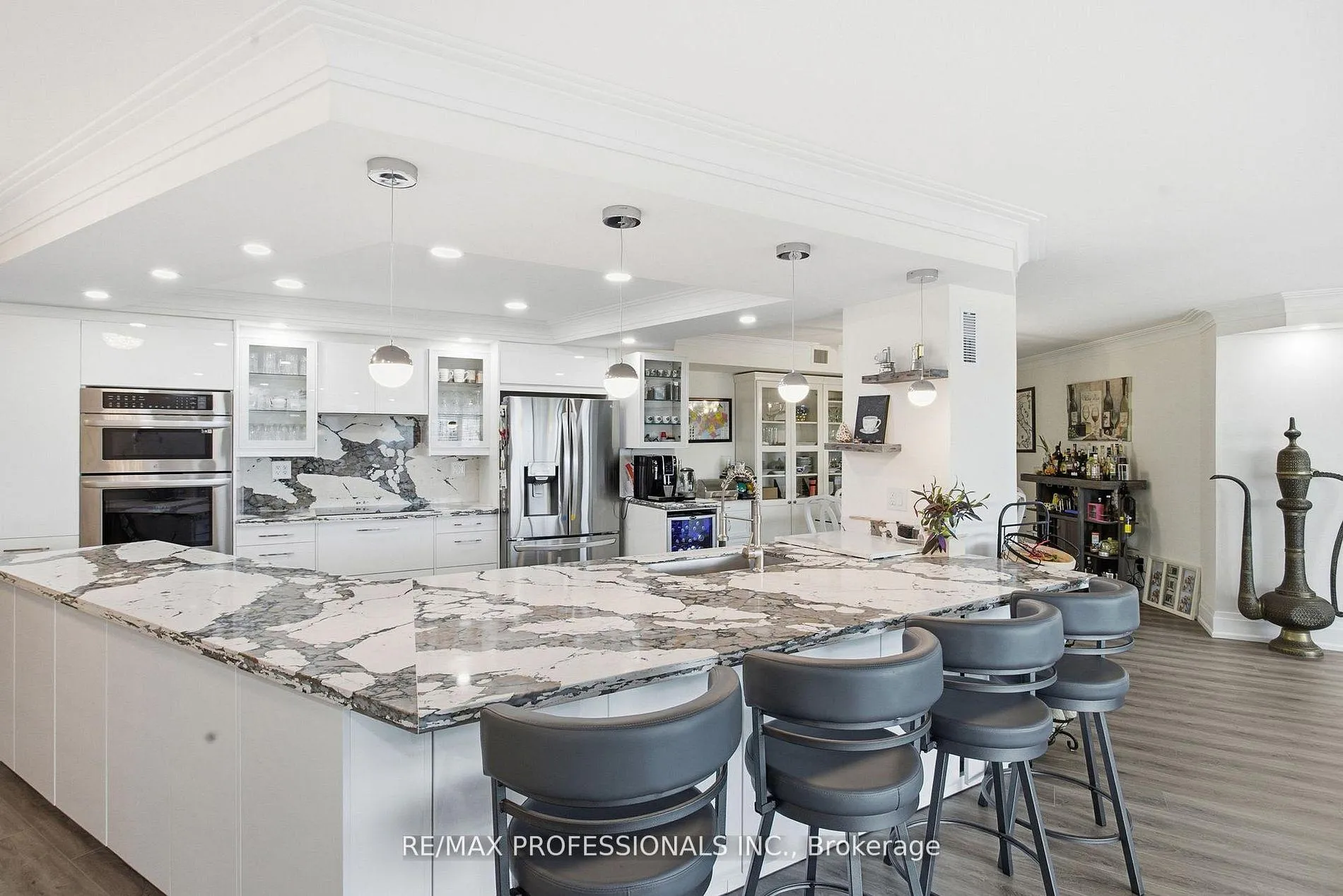 Photo 9 of Unit 1410, 2000 Islington Avenue, Etobicoke, Kingsview Village-The Westway — HOMEH