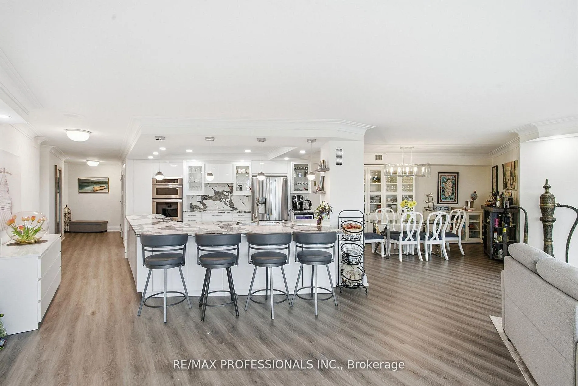 Photo 11 of Unit 1410, 2000 Islington Avenue, Etobicoke, Kingsview Village-The Westway — HOMEH