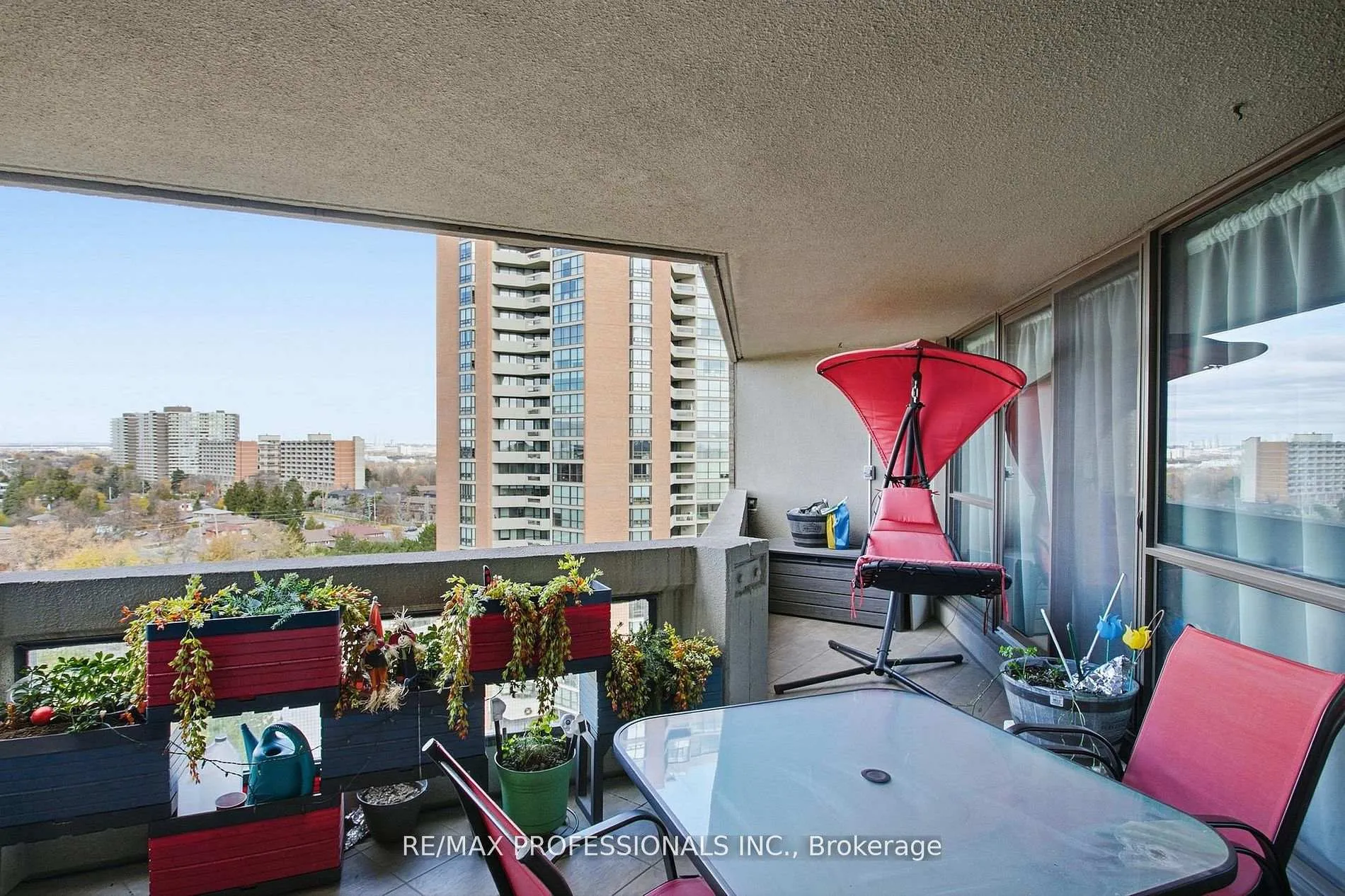 Photo 25 of Unit 1410, 2000 Islington Avenue, Etobicoke, Kingsview Village-The Westway — HOMEH