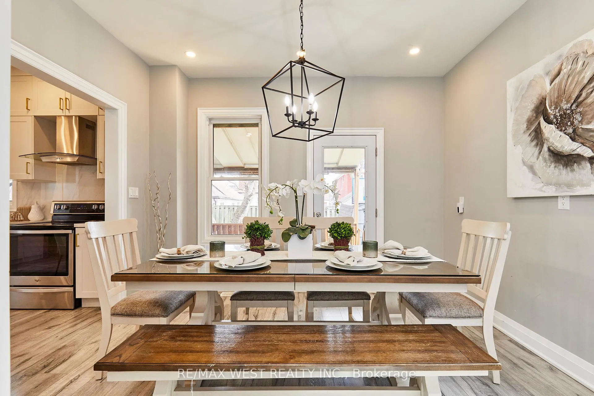 Photo 7 of 235 Dearborn Avenue, Oshawa, O'Neill — HOMEH