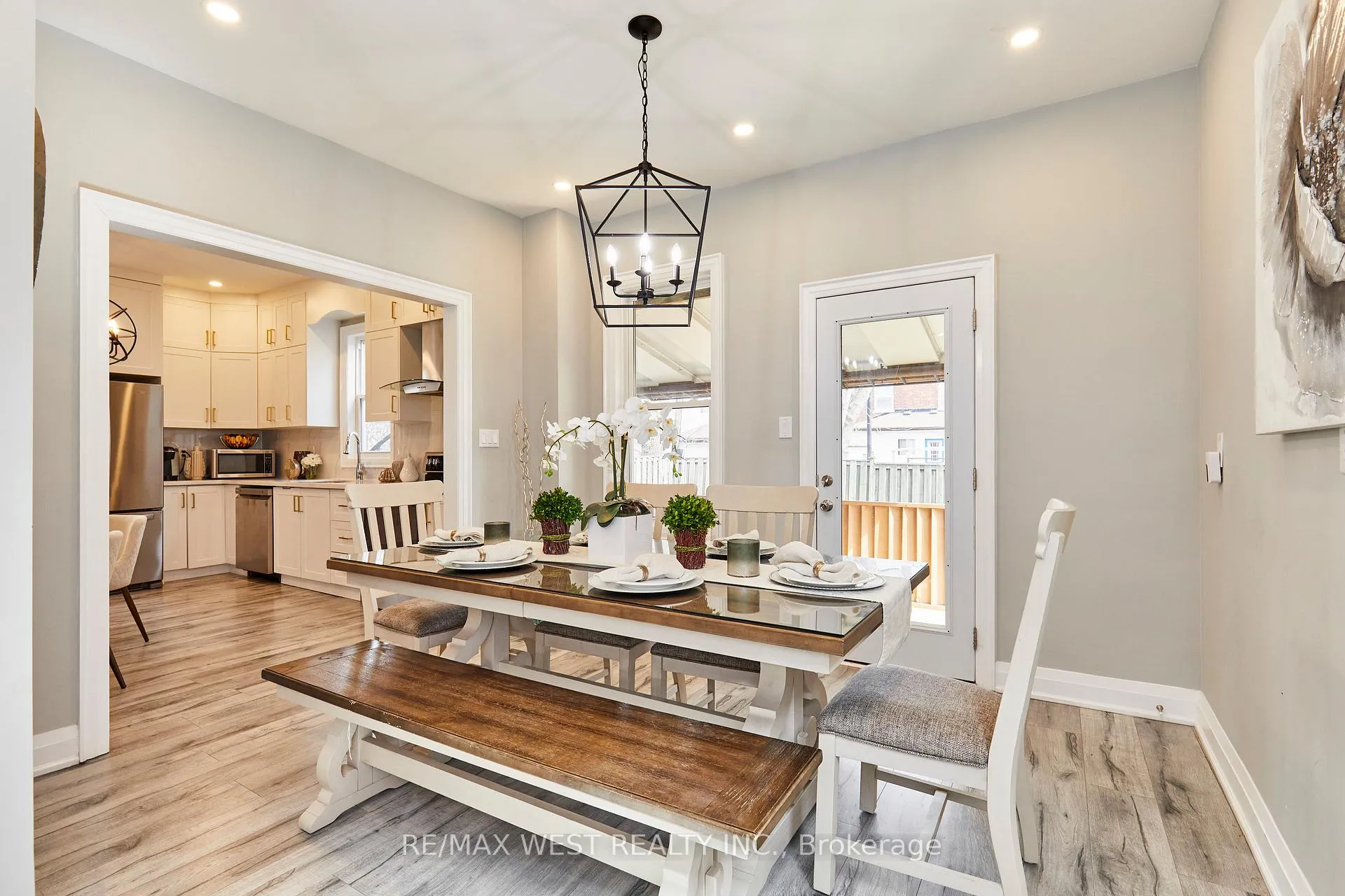 Photo 8 of 235 Dearborn Avenue, Oshawa, O'Neill — HOMEH
