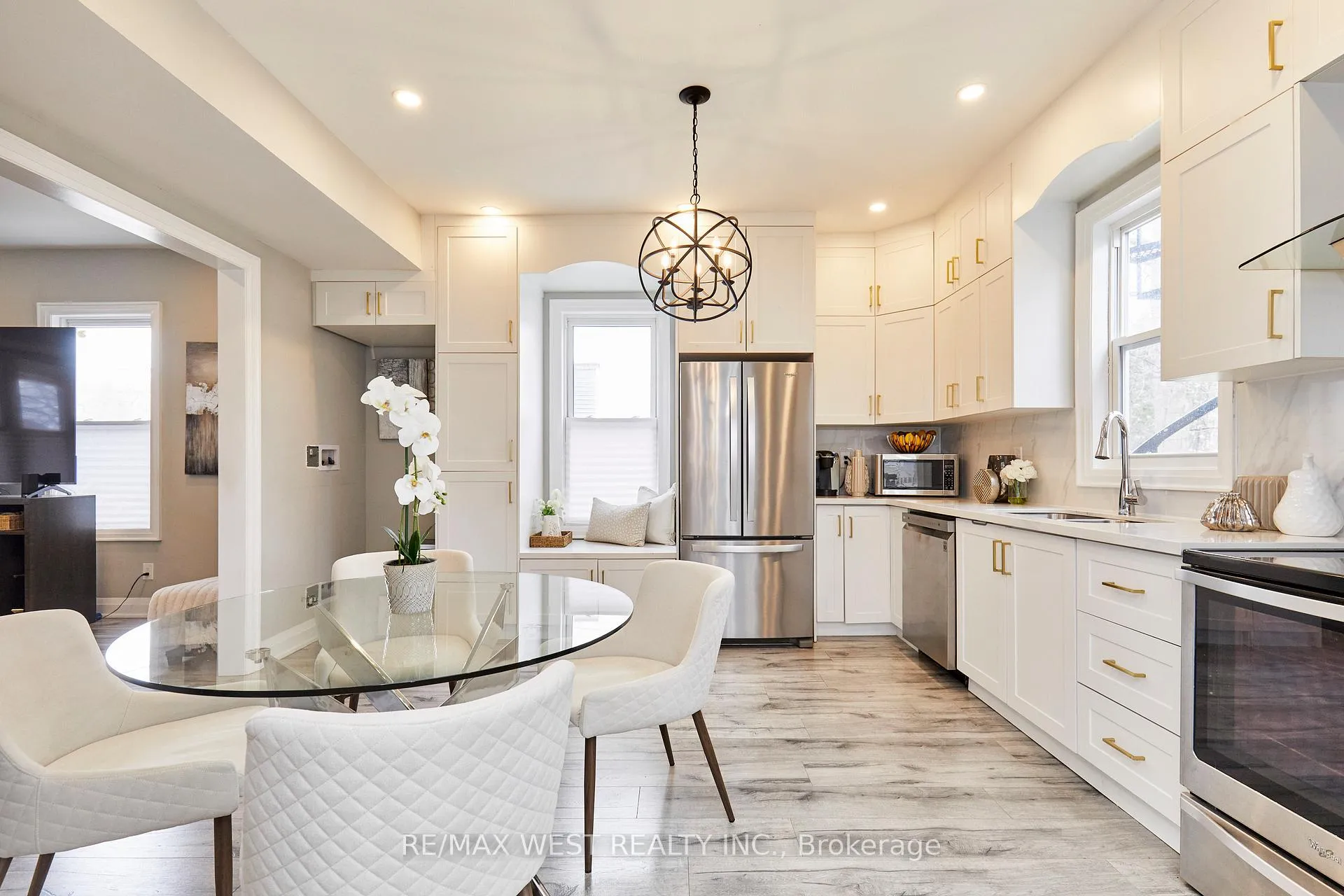 Photo 9 of 235 Dearborn Avenue, Oshawa, O'Neill — HOMEH