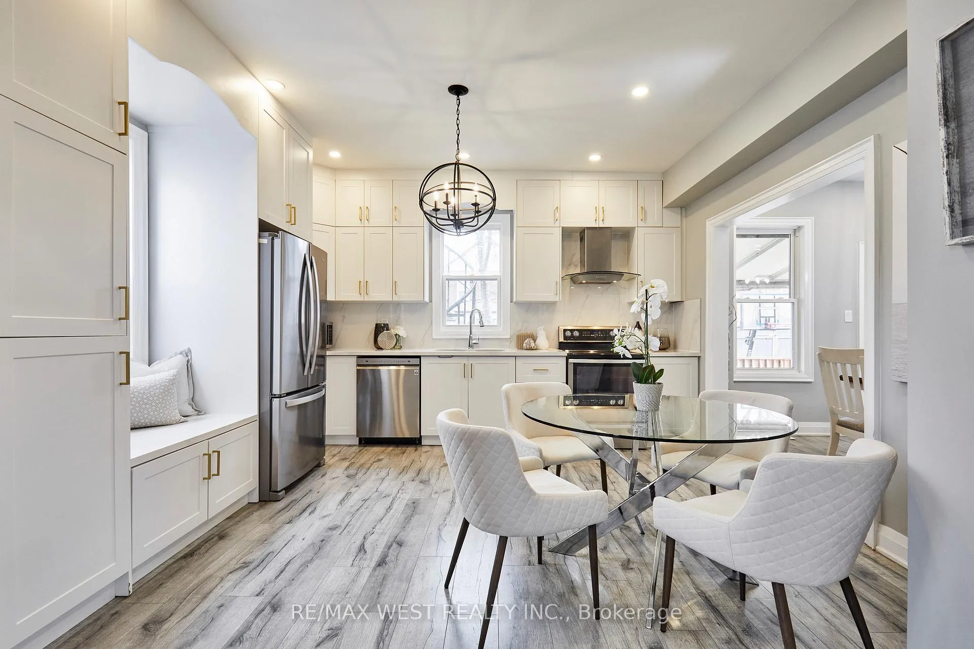 Photo 14 of 235 Dearborn Avenue, Oshawa, O'Neill — HOMEH
