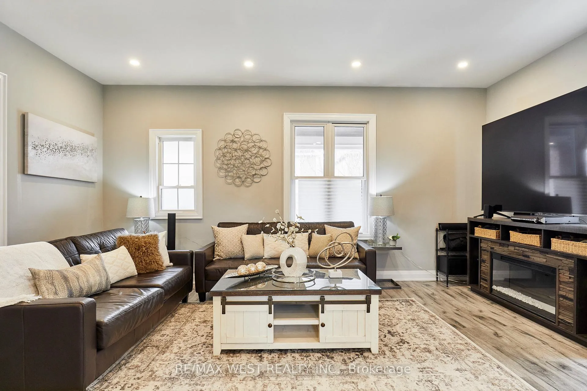 Photo 15 of 235 Dearborn Avenue, Oshawa, O'Neill — HOMEH