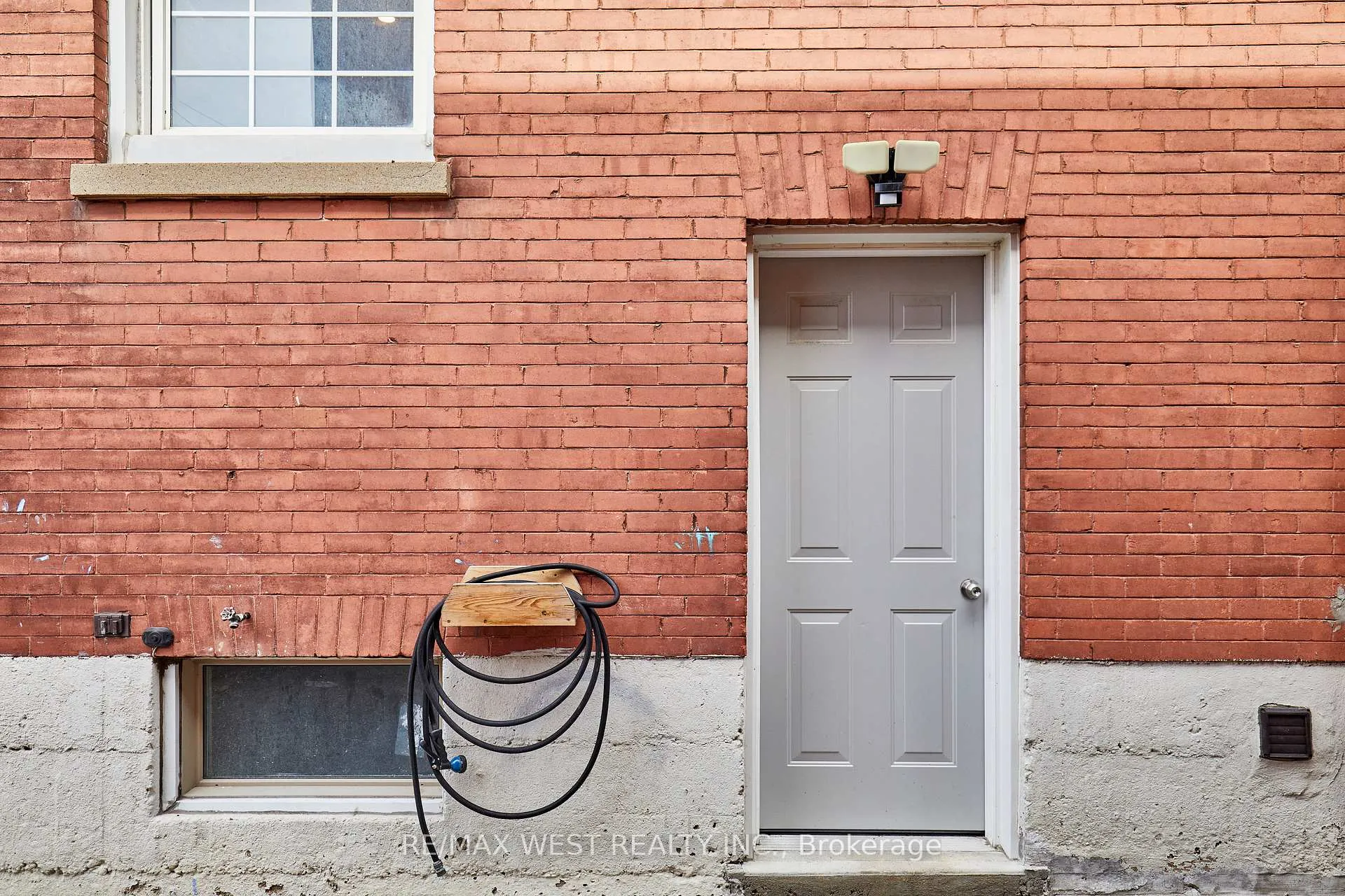 Photo 34 of 235 Dearborn Avenue, Oshawa, O'Neill — HOMEH