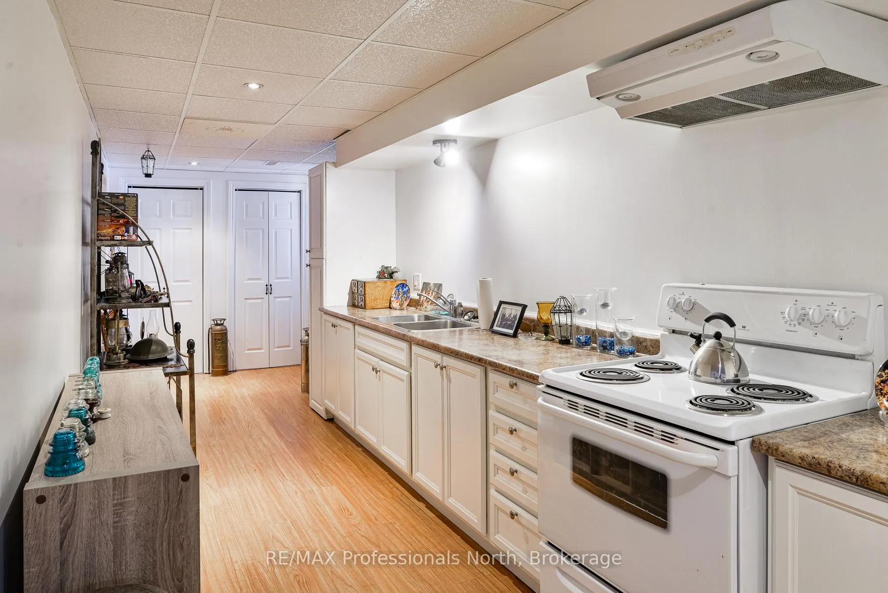 Photo 15 of 76 Westvale Drive, Bracebridge, Monck (Bracebridge) — HOMEH