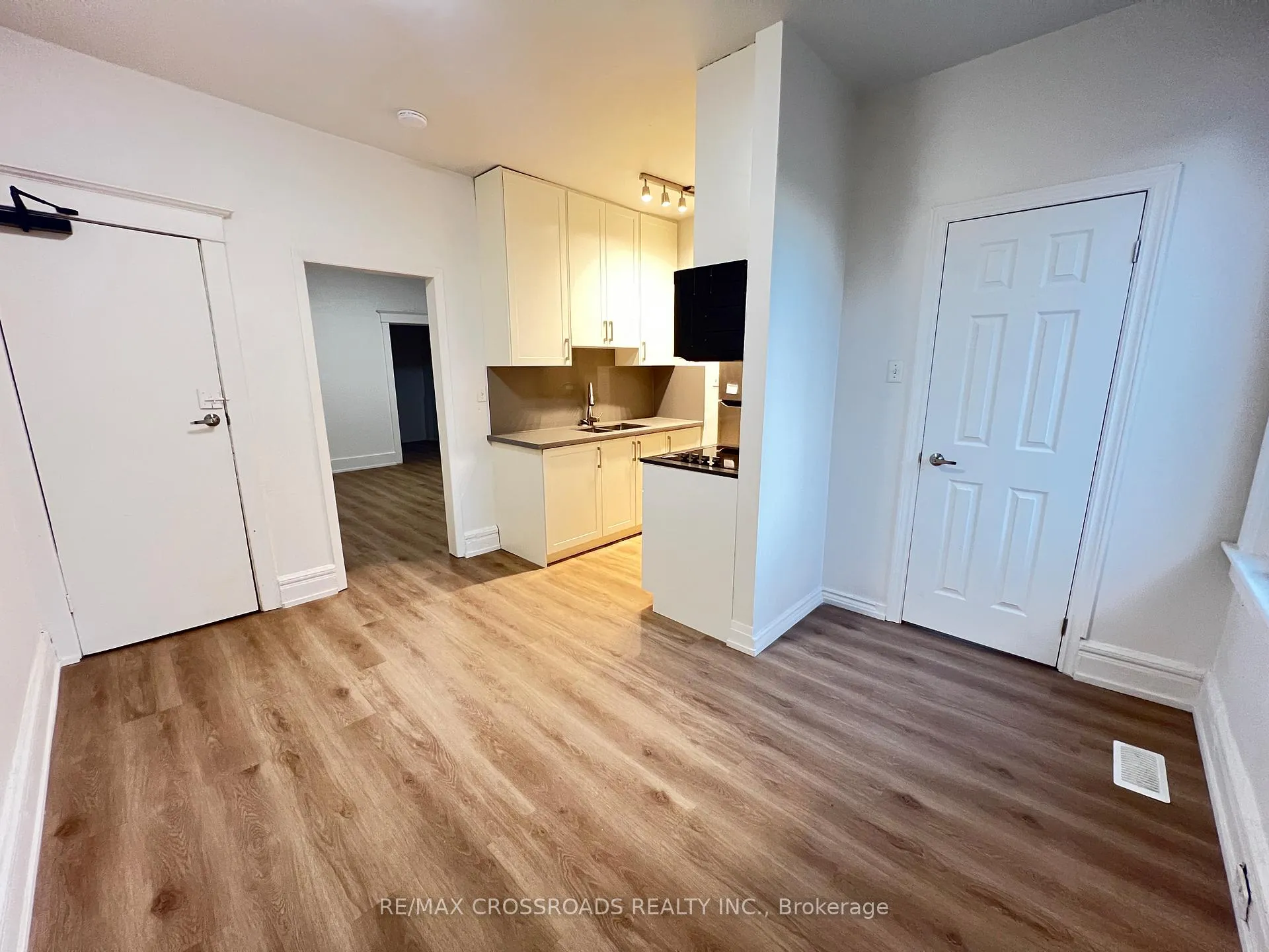 Photo 5 of Unit UNIT 1, 82 Curzon Street, Toronto, South Riverdale — HOMEH