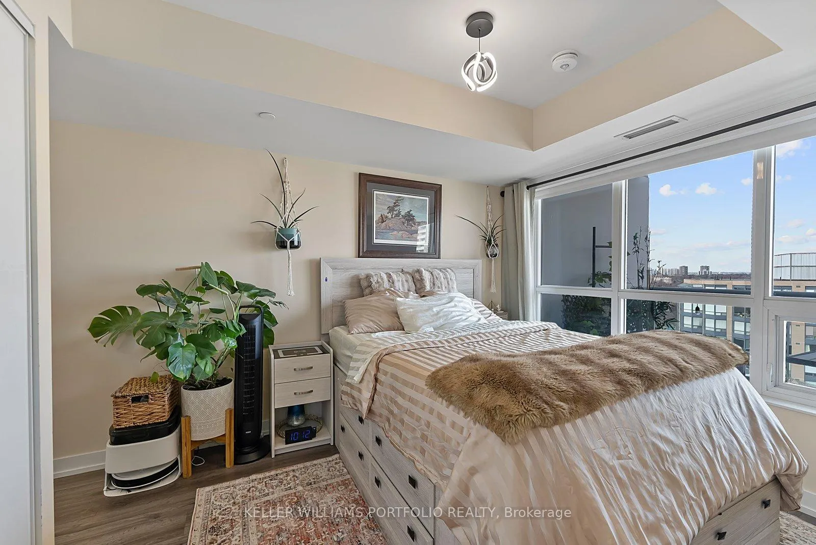 Photo 19 of Unit 1807, 10 Wilby Crescent, North York, Weston — HOMEH