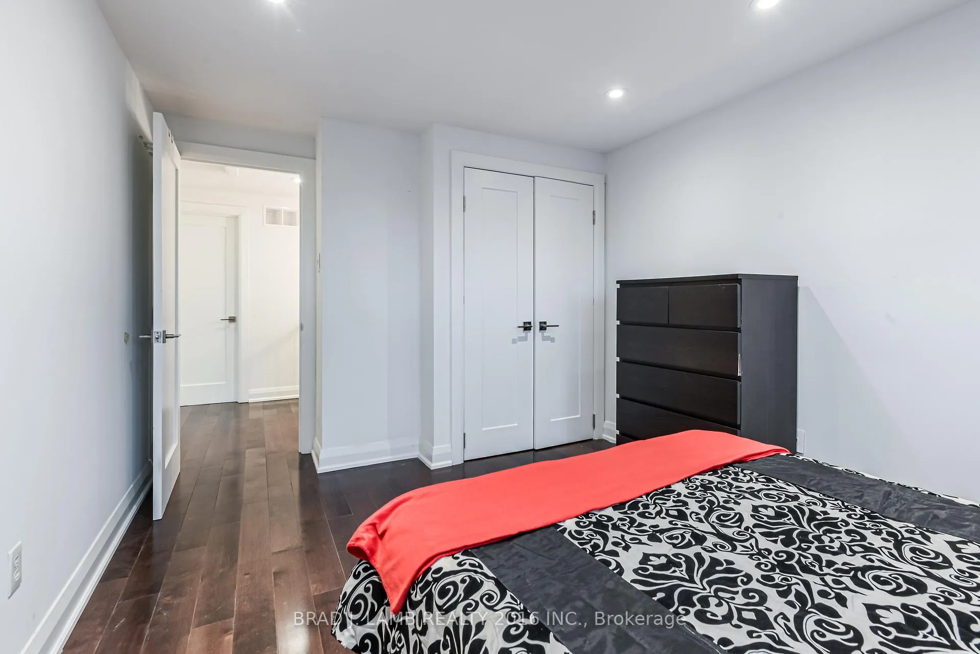 Photo 25 of Unit BED 2, 54 Campbell Avenue, Vaughan, Crestwood-Springfarm-Yorkhill — HOMEH
