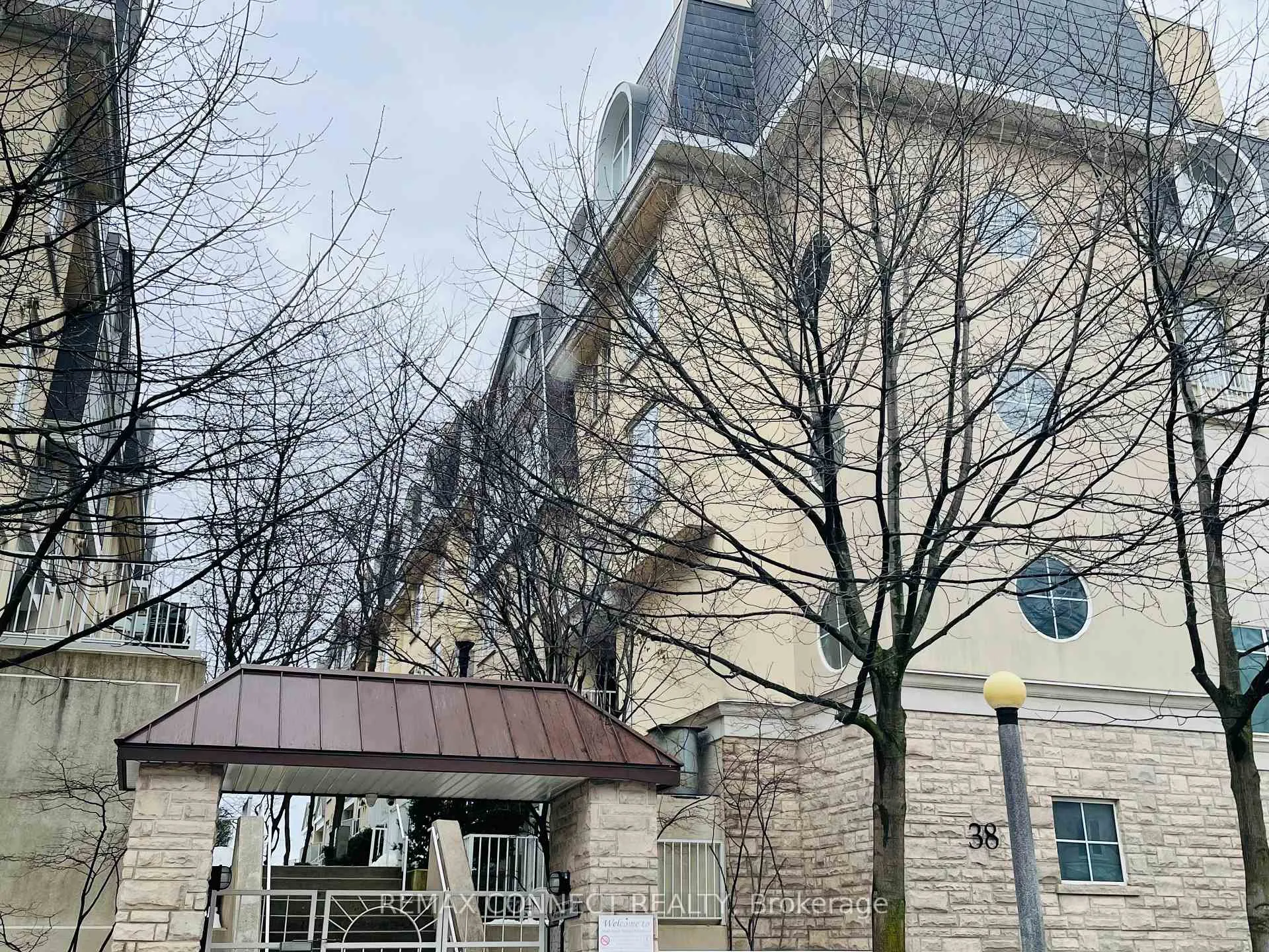 Photo 1 of Unit 673, 38 Stadium Road, Toronto, Niagara — HOMEH