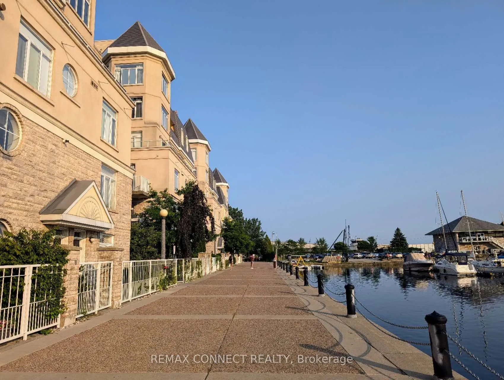 Photo 2 of Unit 673, 38 Stadium Road, Toronto, Niagara — HOMEH