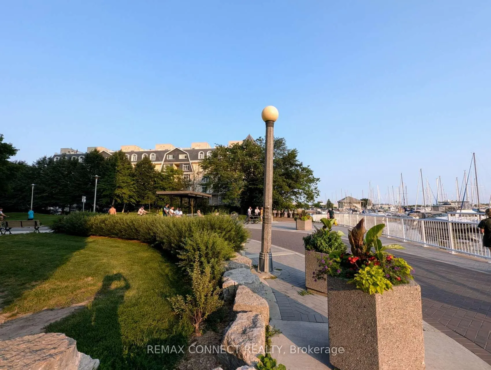 Photo 3 of Unit 673, 38 Stadium Road, Toronto, Niagara — HOMEH