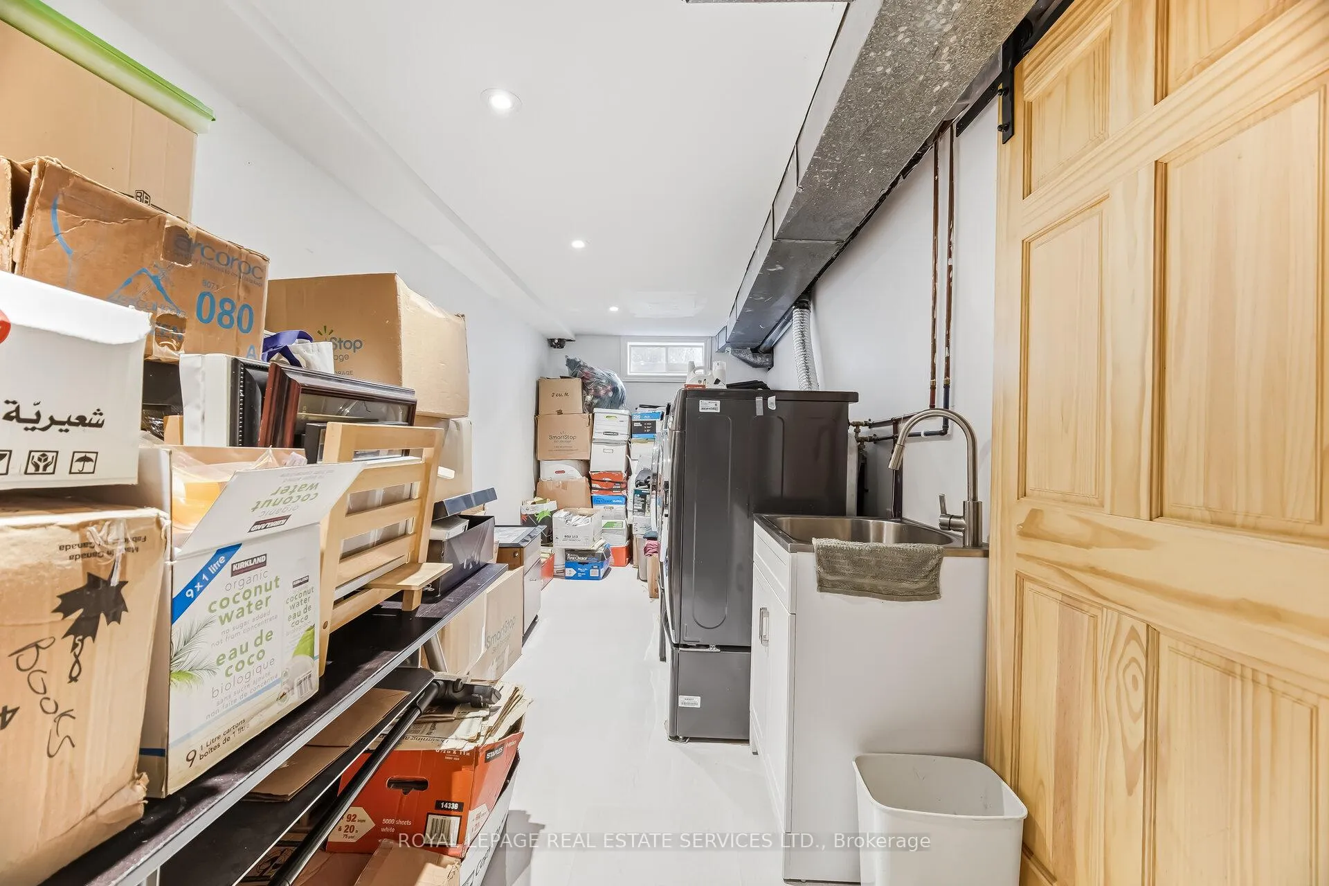 Photo 38 of Unit 36 End-Unit, 300 Rexford Drive, Hamilton, Randall — HOMEH