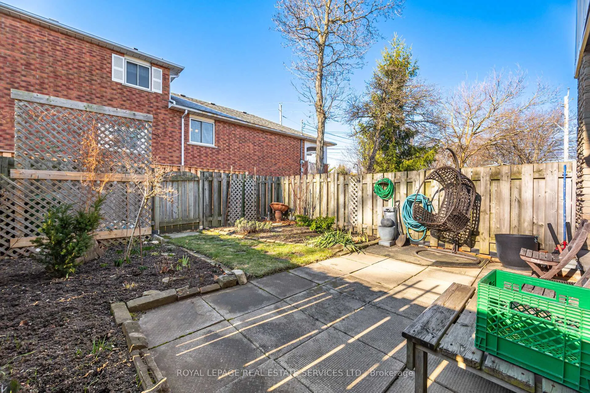 Photo 40 of Unit 36 End-Unit, 300 Rexford Drive, Hamilton, Randall — HOMEH