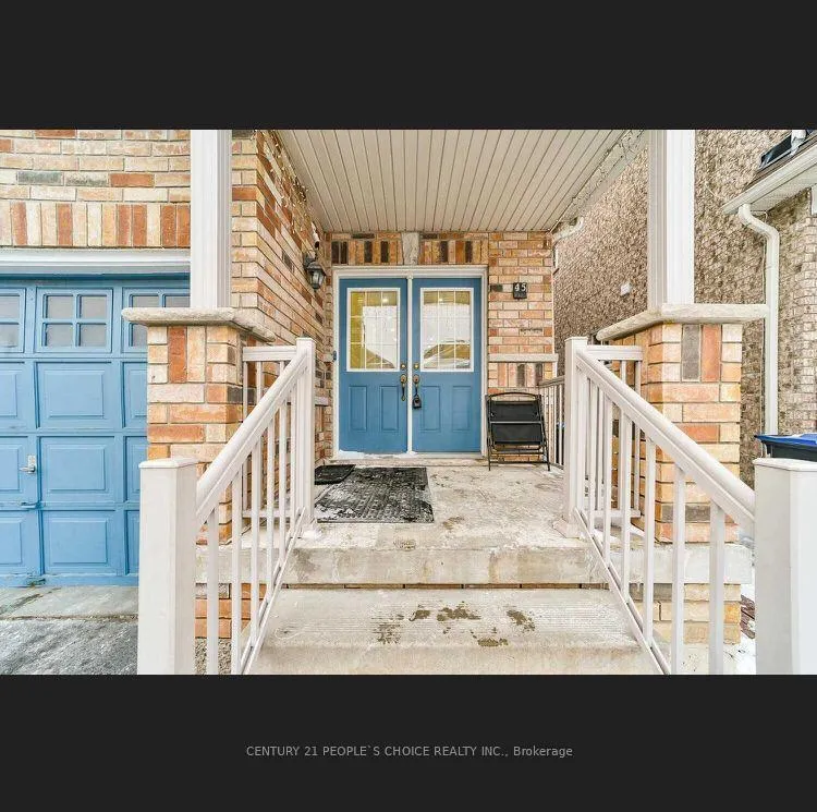 Photo 2 of 45 Kettlewell Crescent, Brampton, Sandringham-Wellington — HOMEH